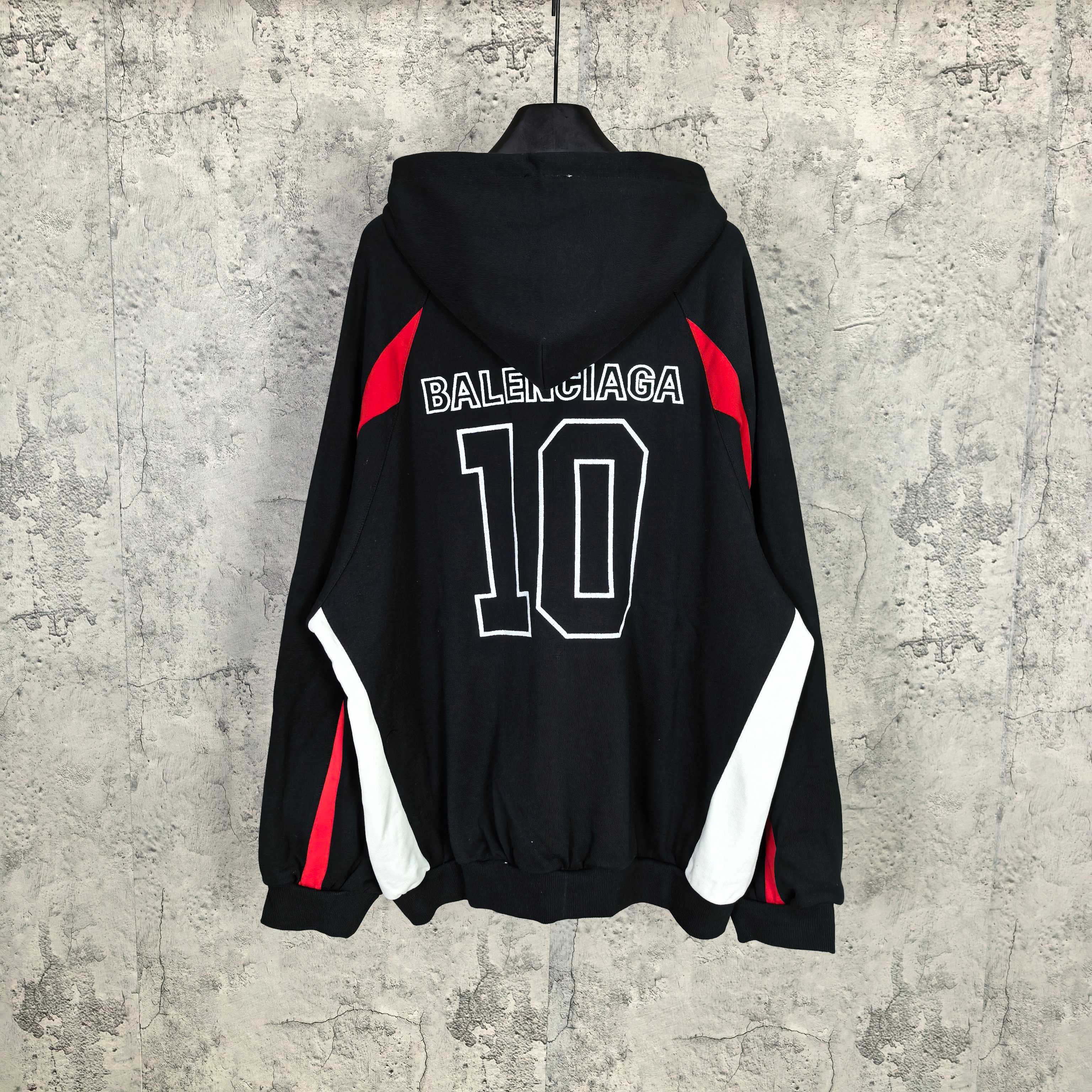 Balenciaga Clothing-304