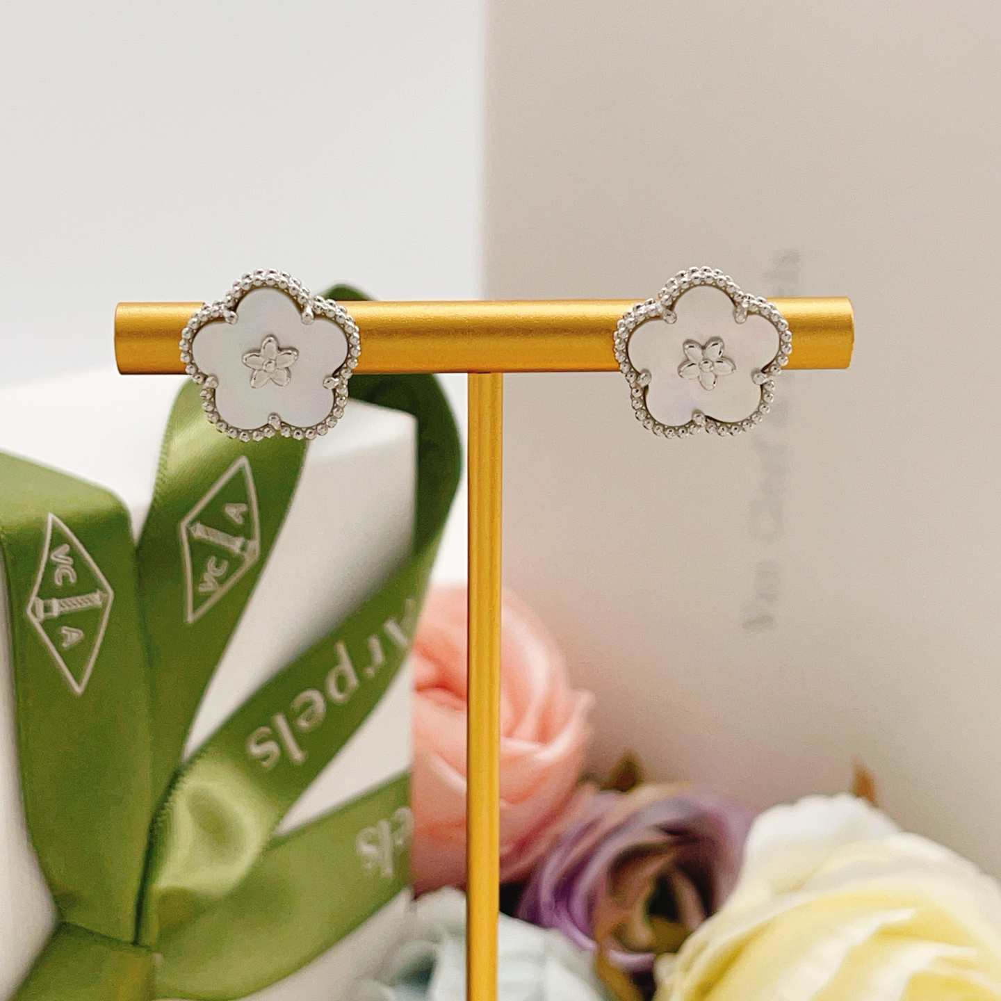 Van Cleef & Arpels earring-4