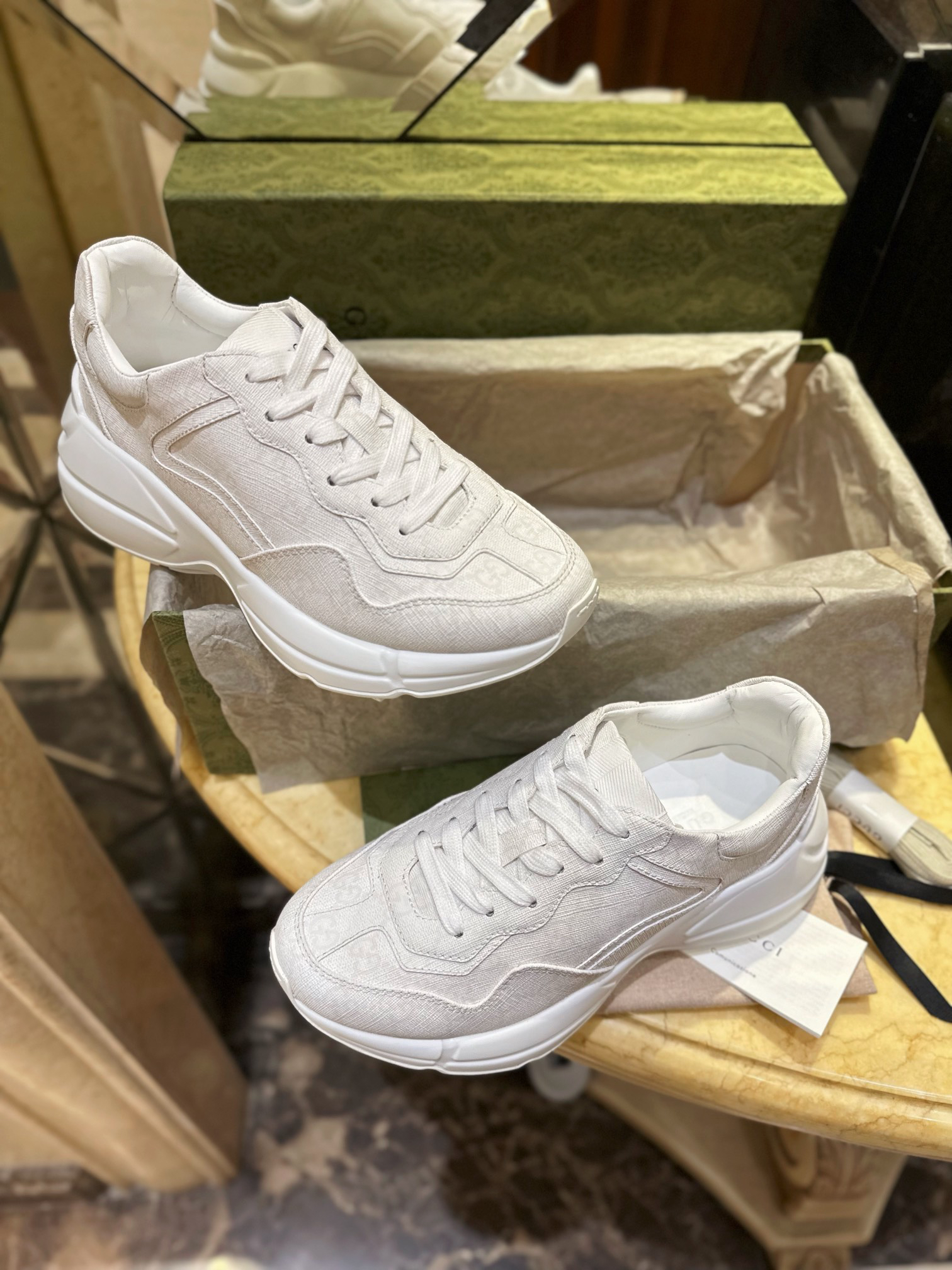 Gucci Sneakers-92