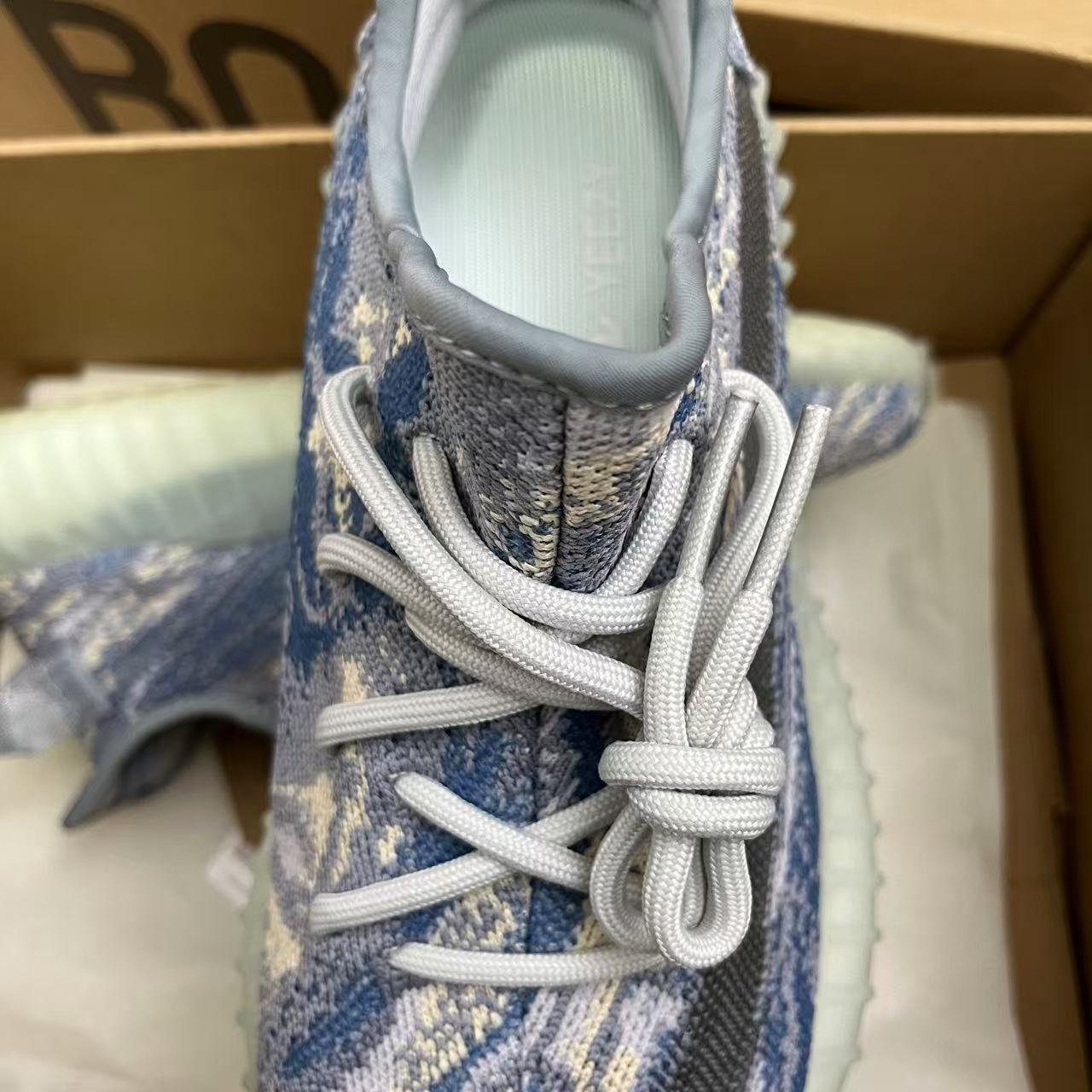 Adidas Sneakers-322