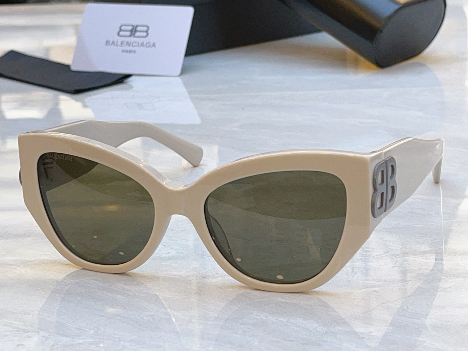 Balenciaga glasses-49