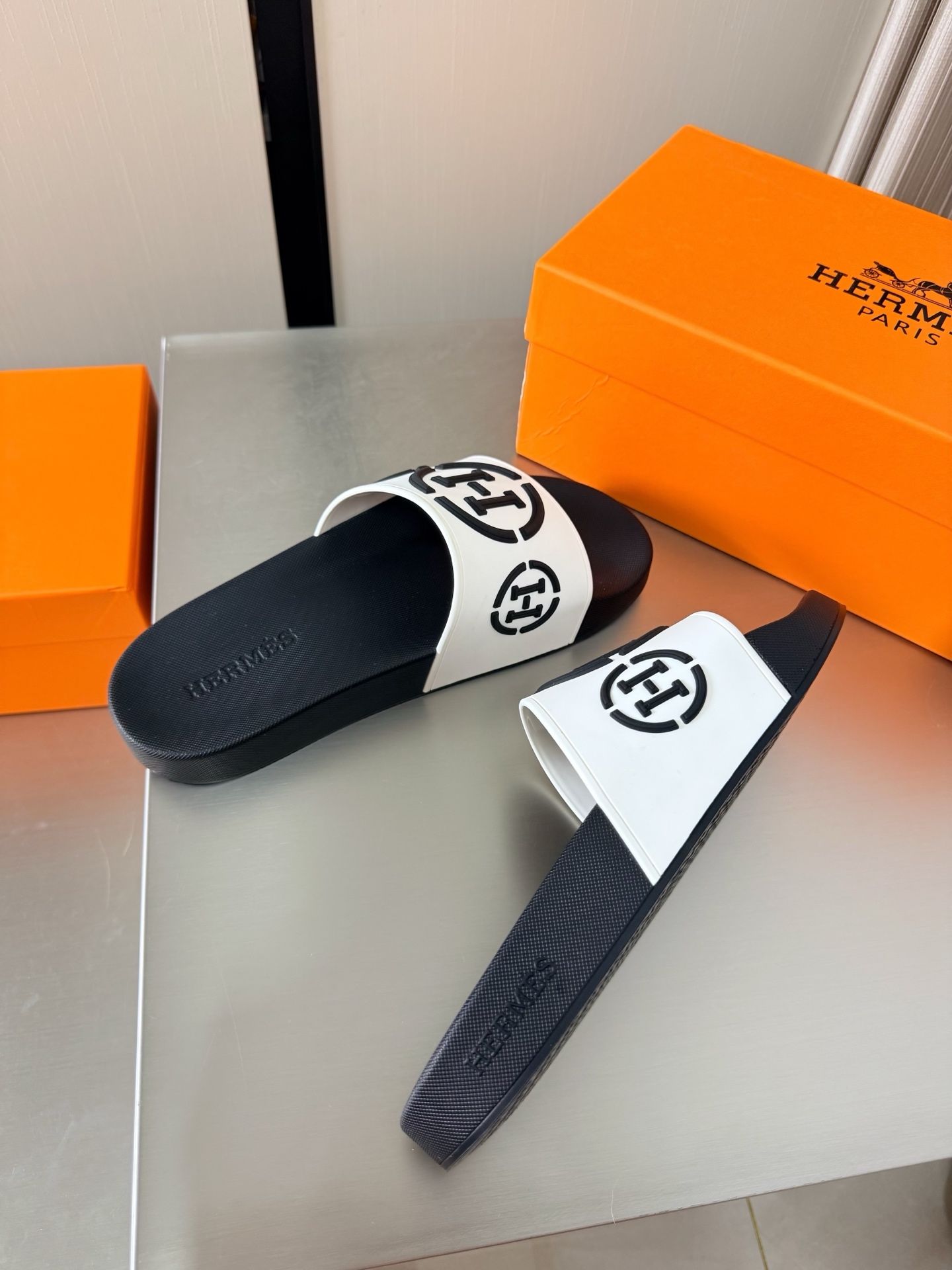 Hermes Summer footwear