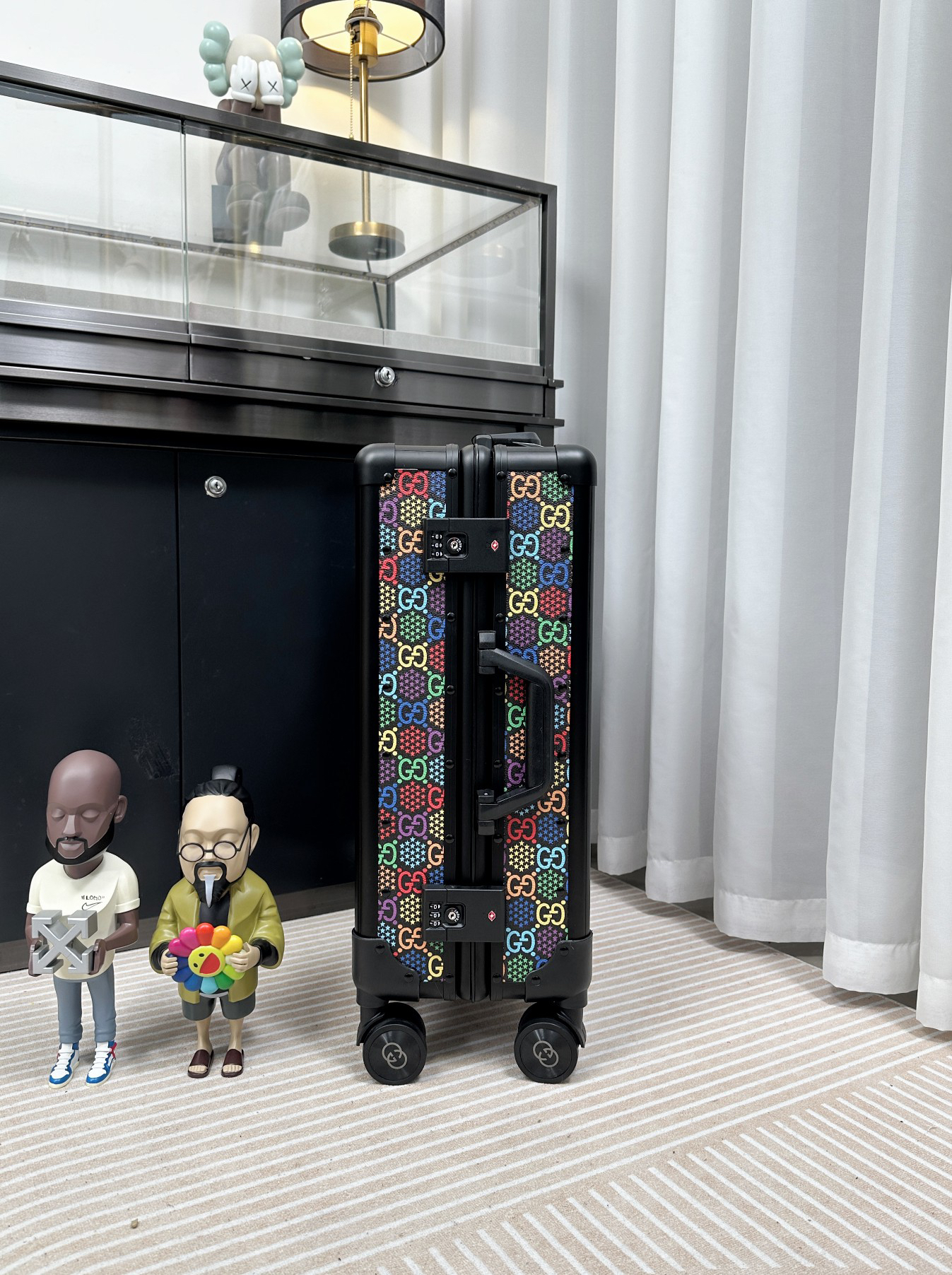 Gucci luggage-32