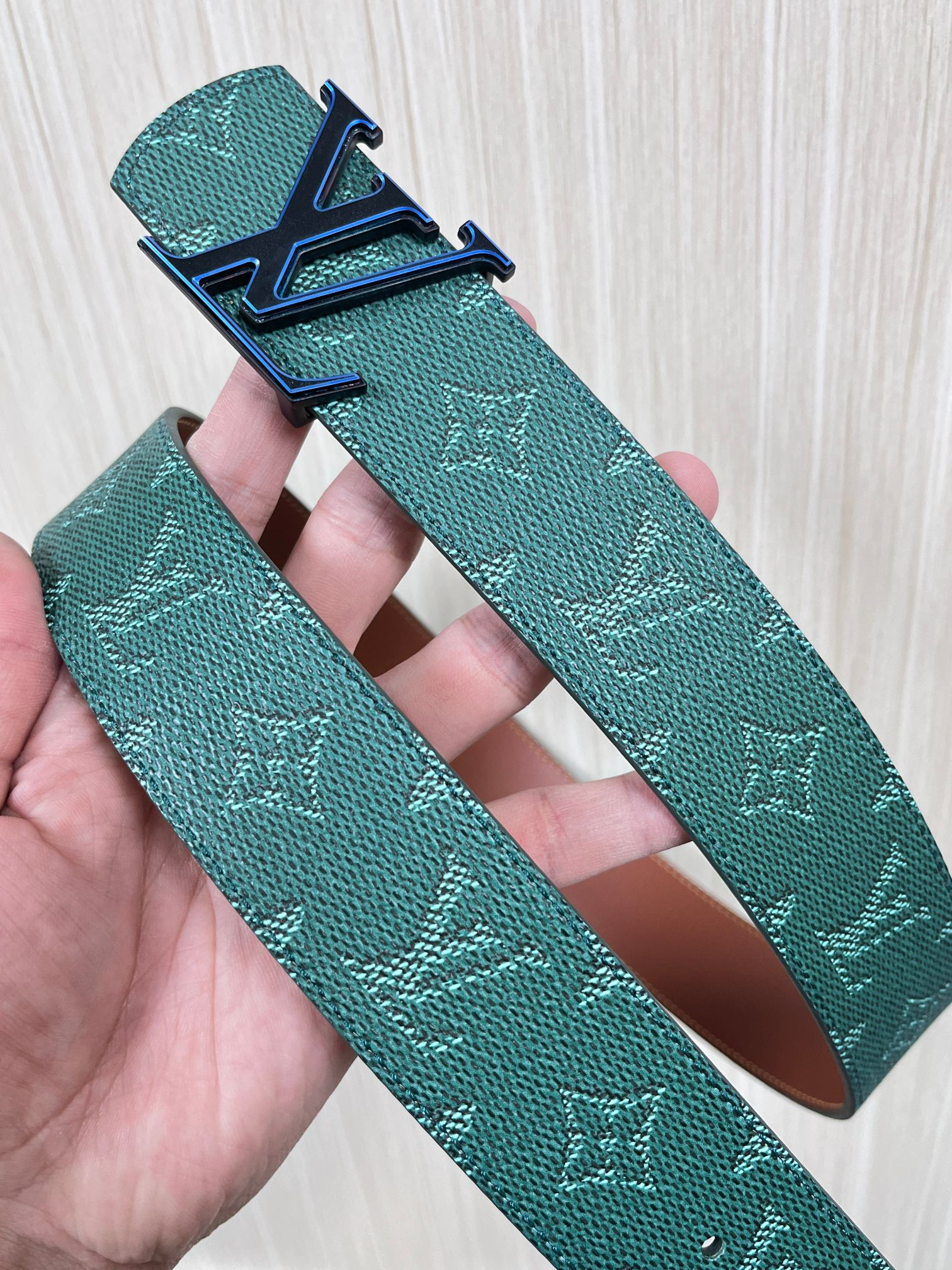 Lv belt-23