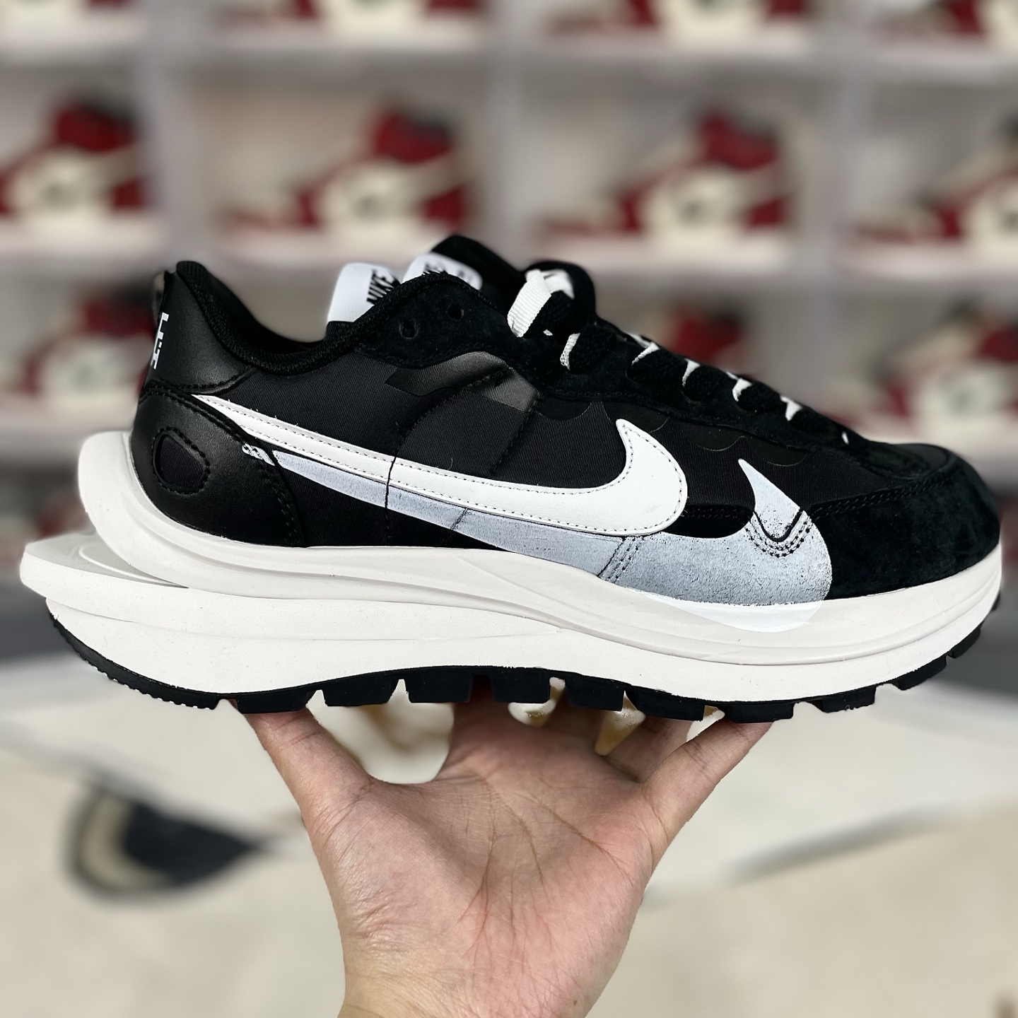Nike Sneakers-347