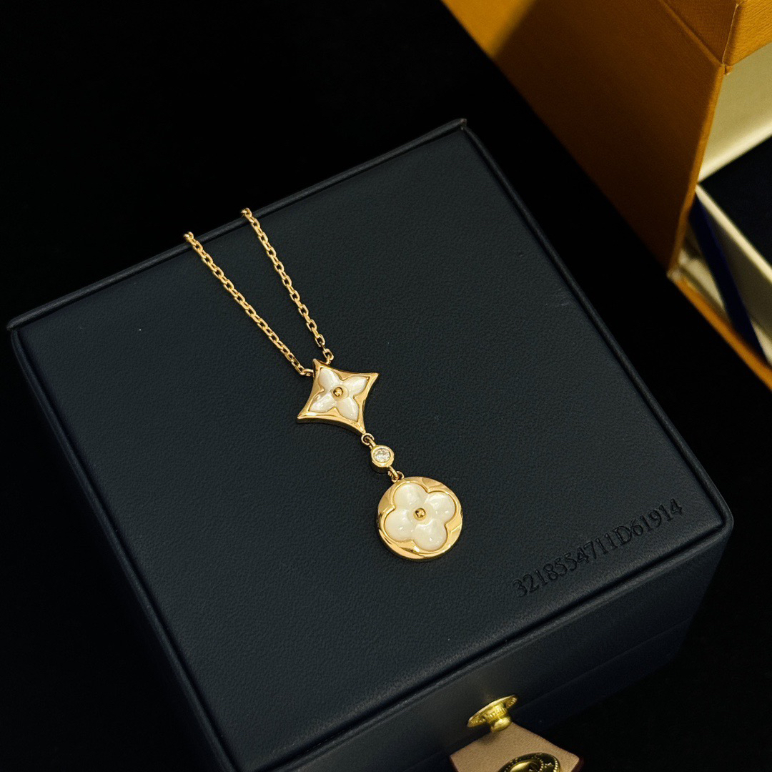 LV necklace-22