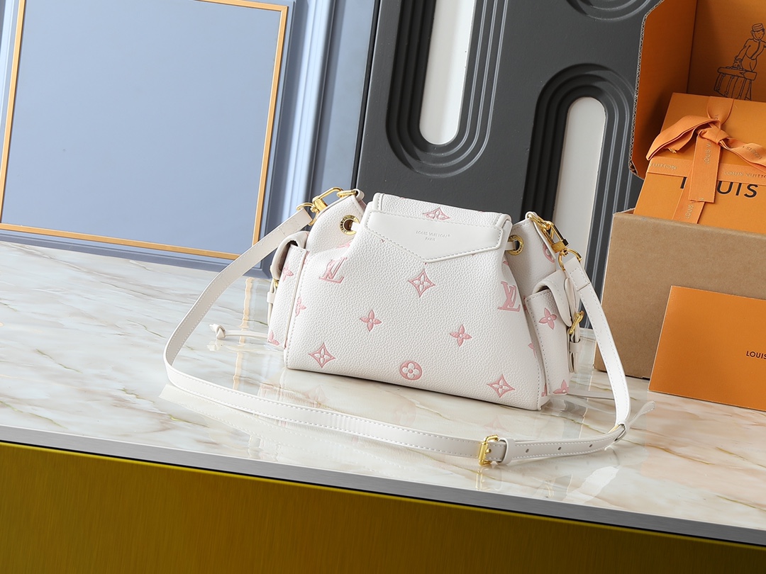 Louis Vuitton Hot New Product-38