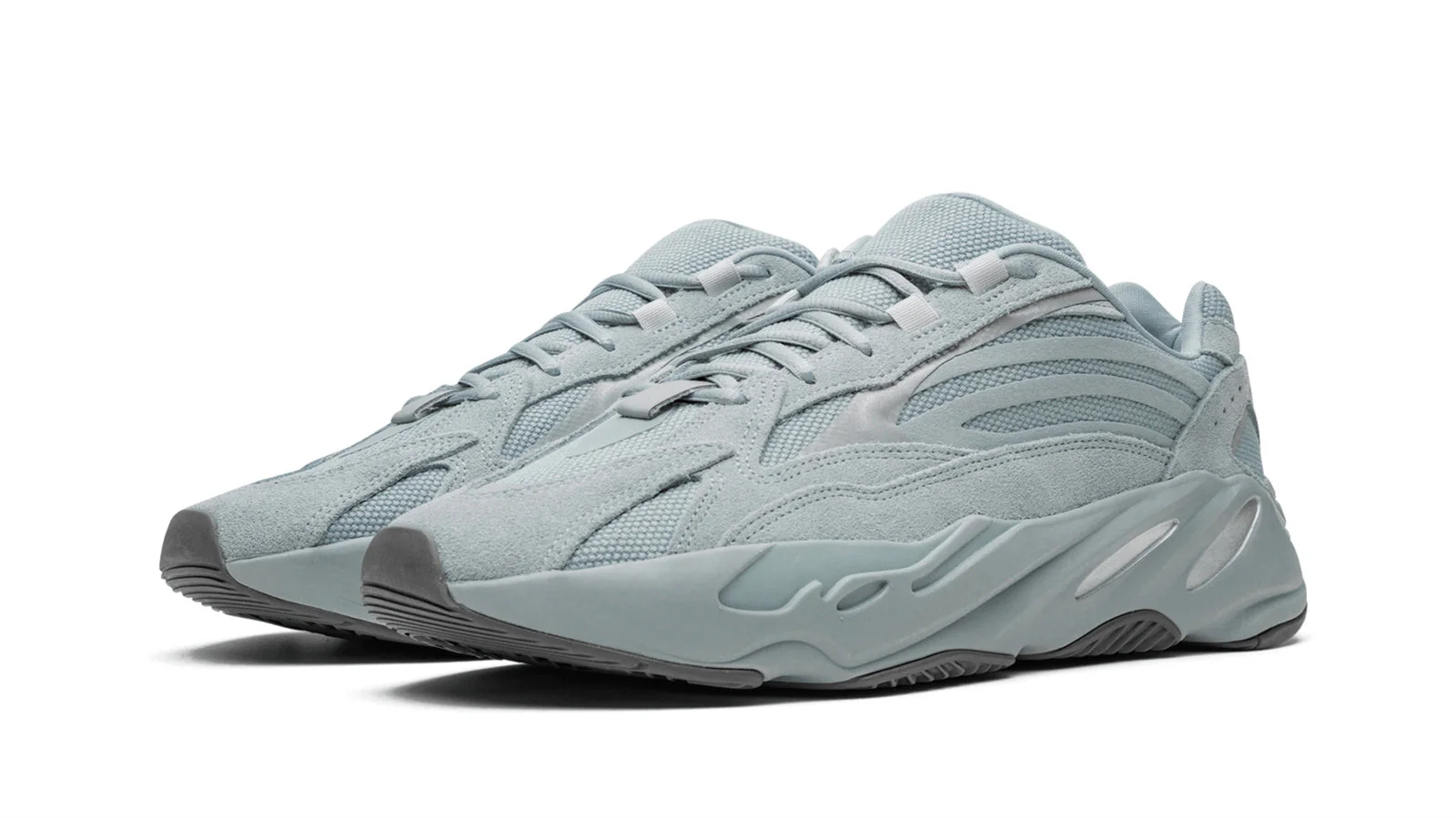 YEEZY BOOST 700 V2 