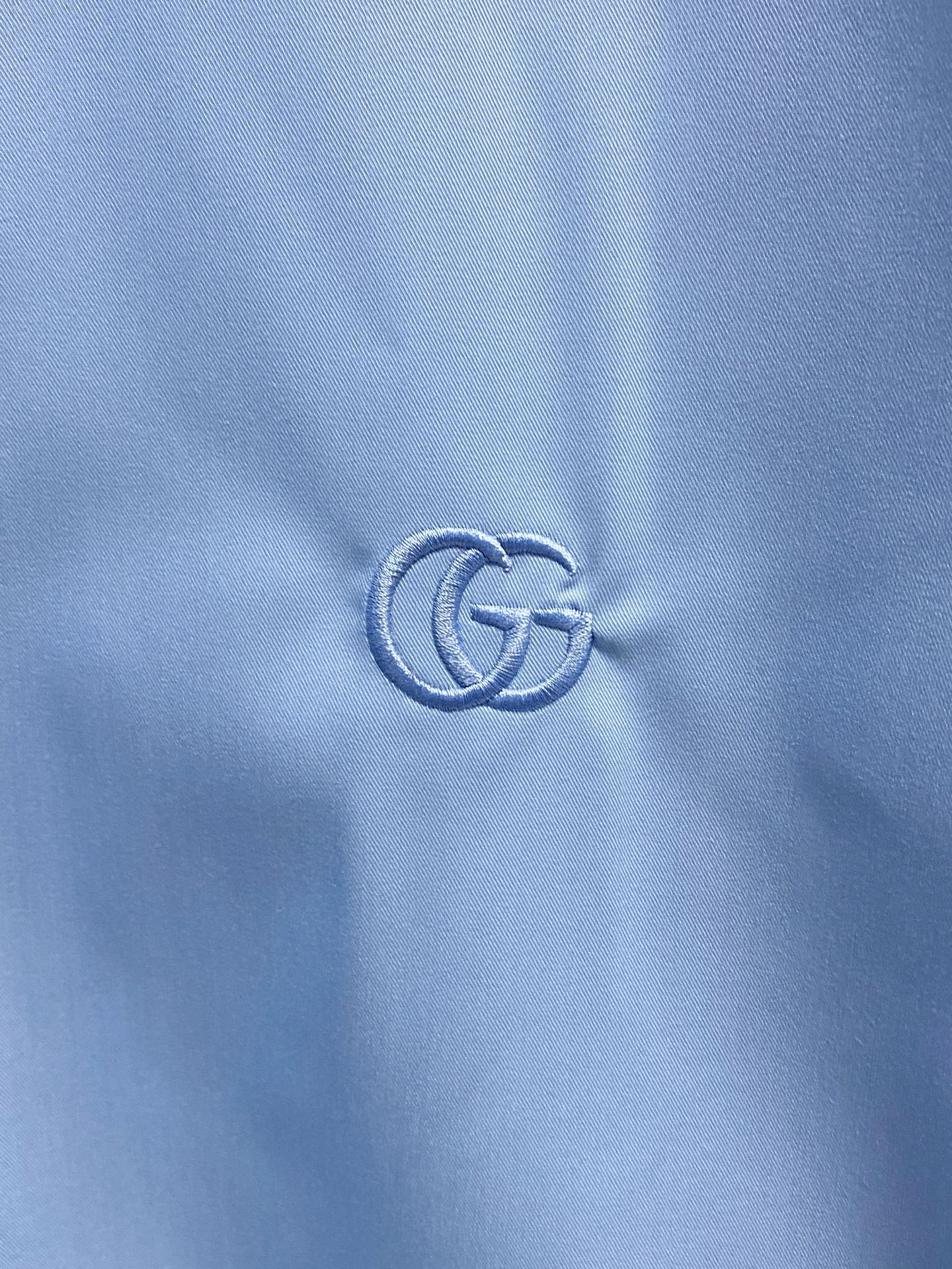 Gucci Clothing-139