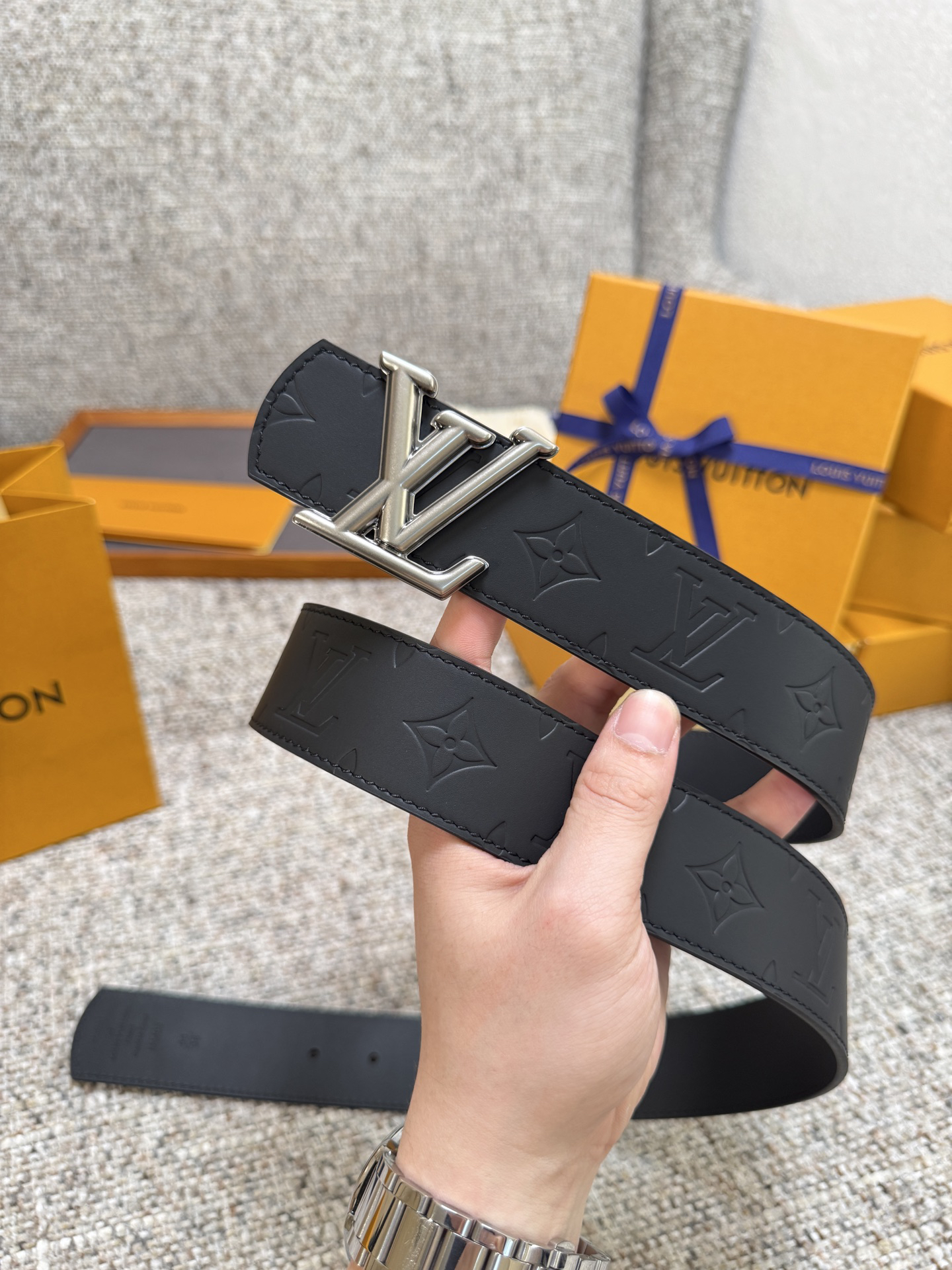 Lv belt-26