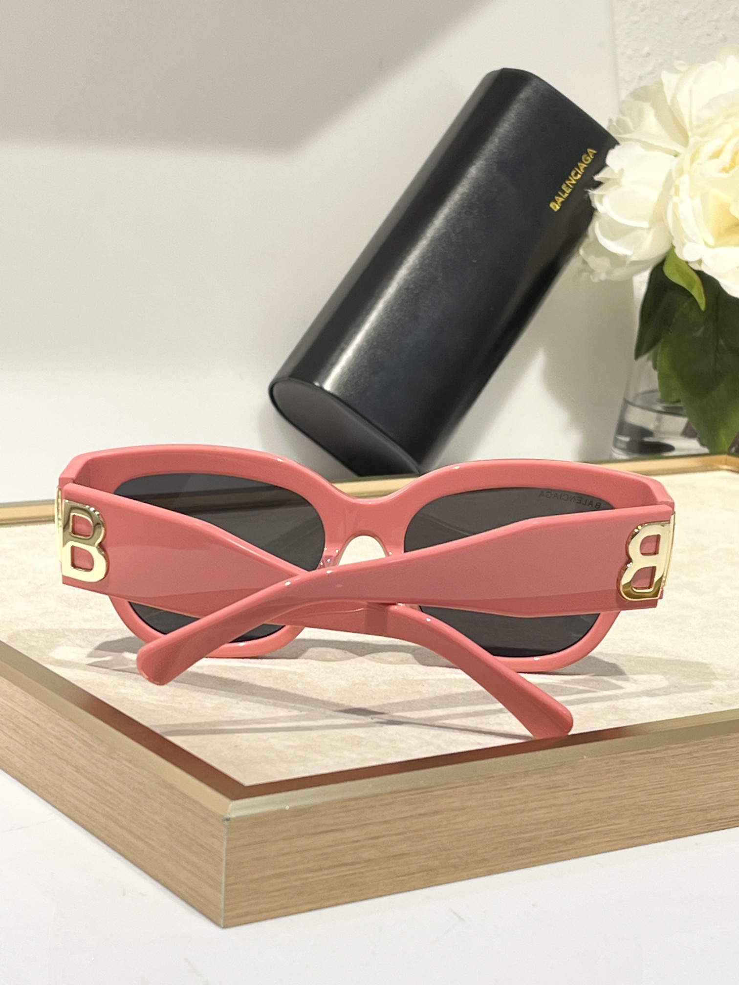 Balenciaga glasses-11