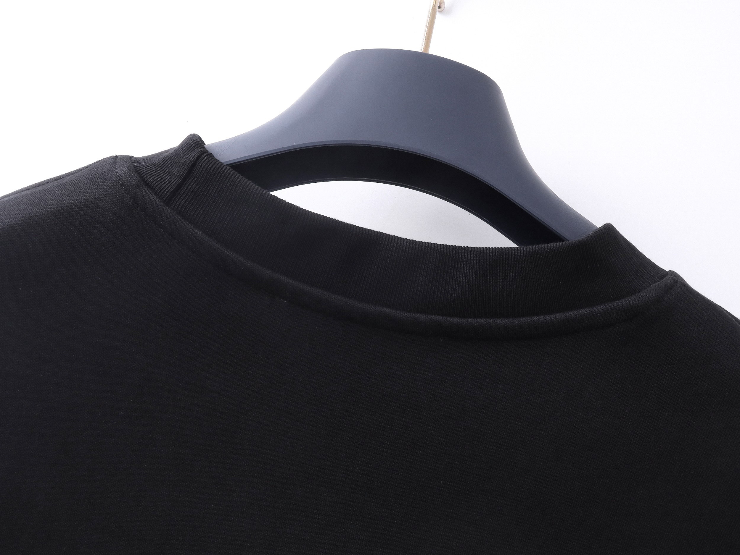 LV clothing-52