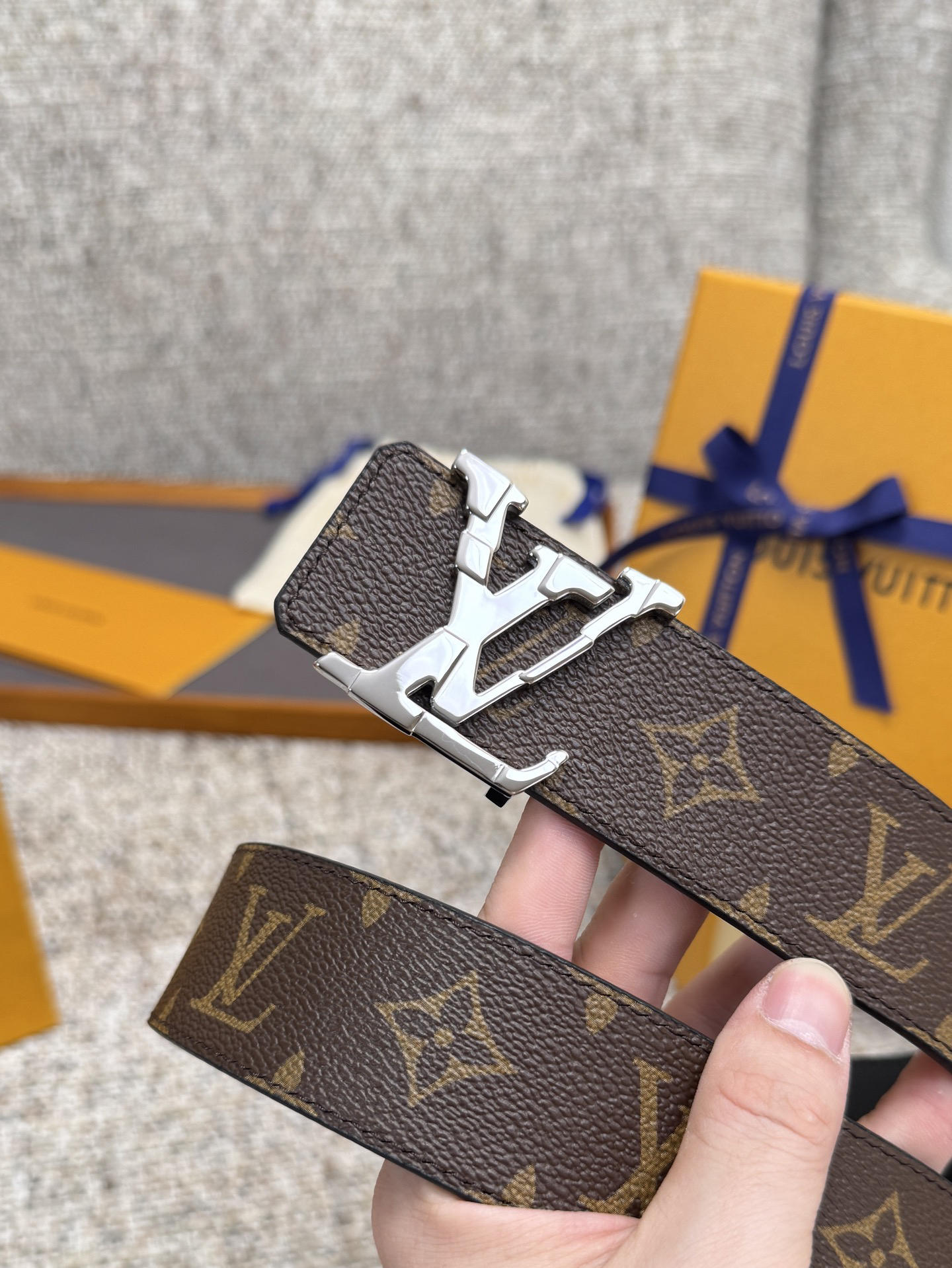 Lv belt-62