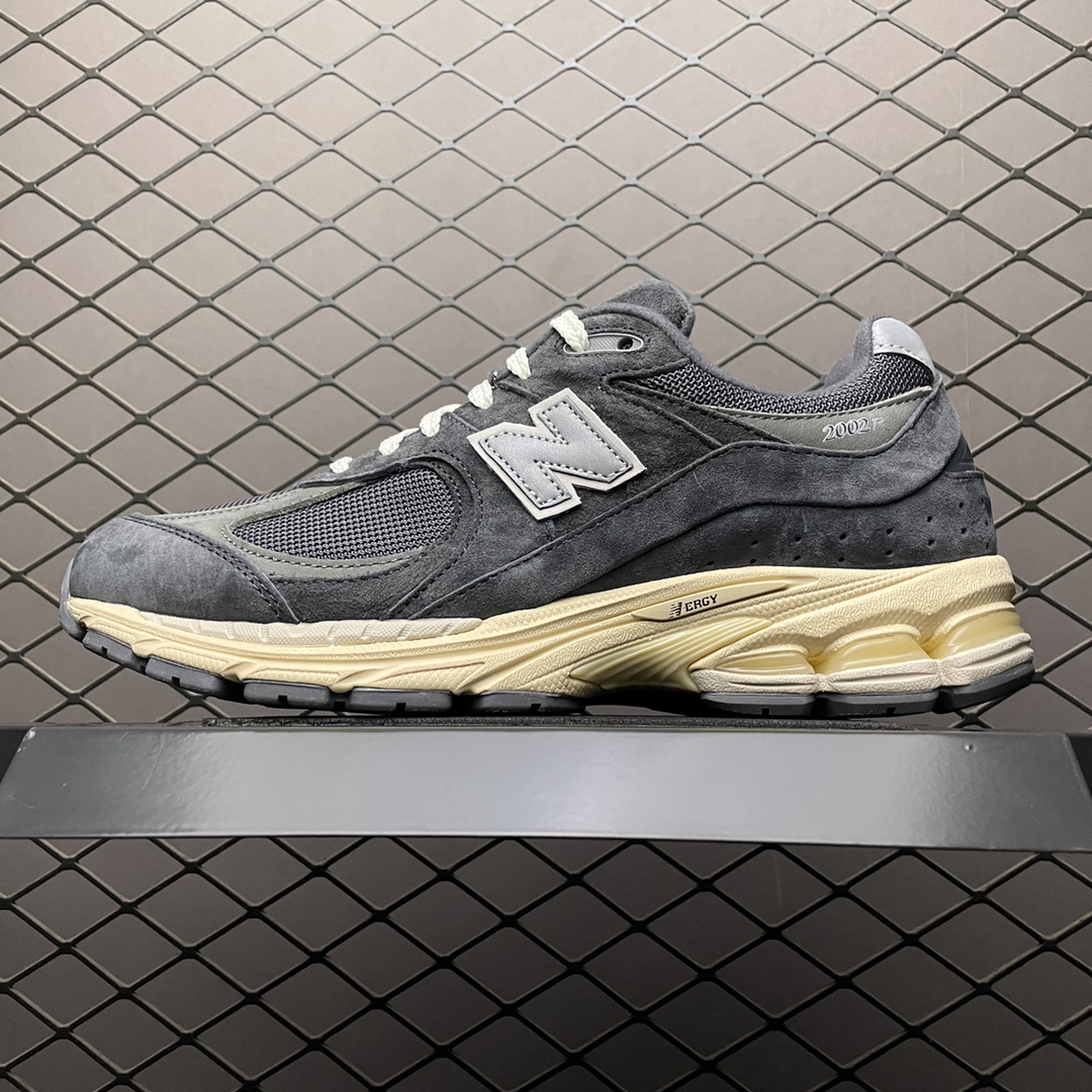 New Balance Sneakers-84