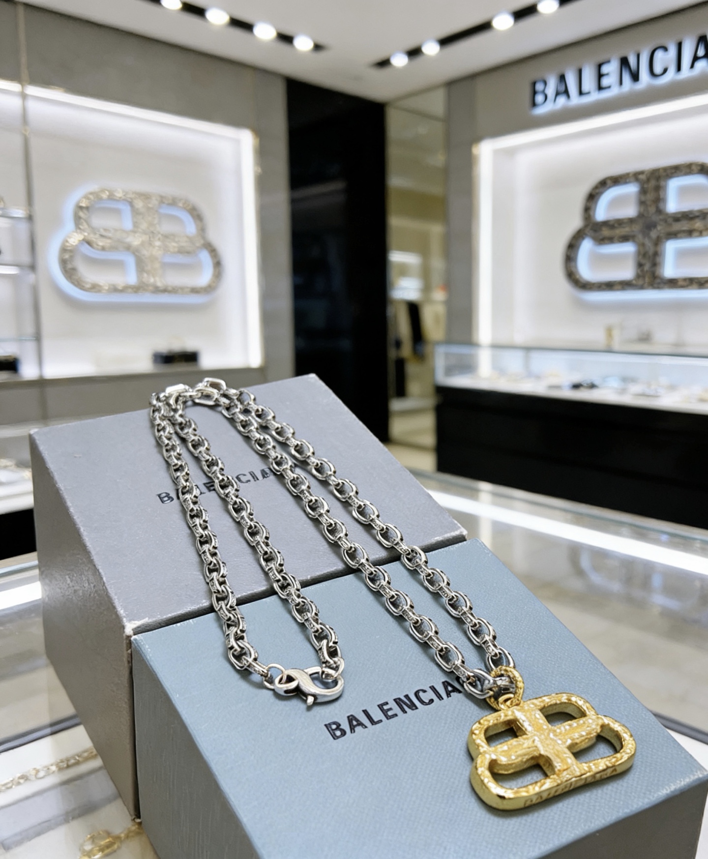 Balenciaga necklace-68