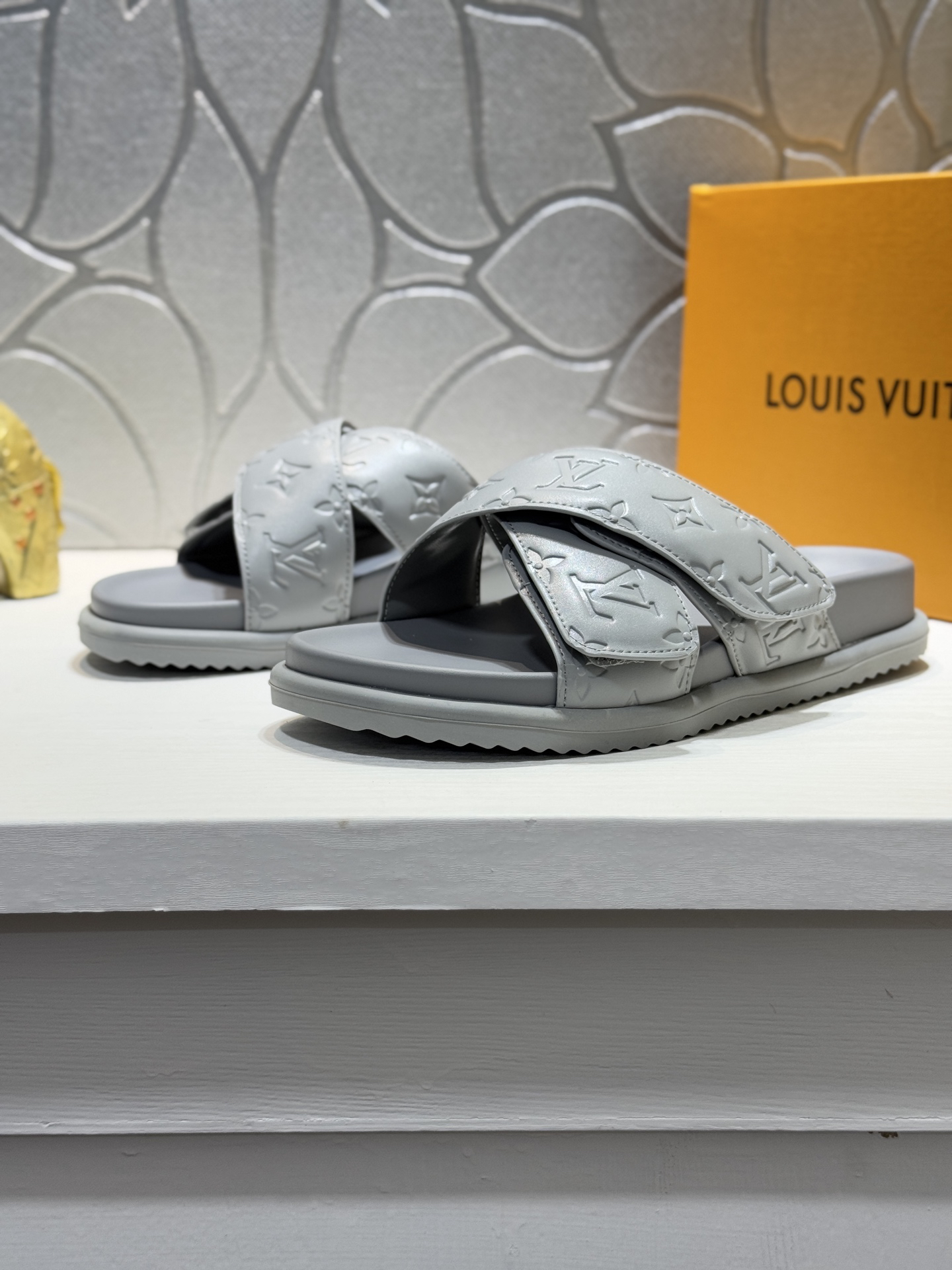 LV Summer footwear