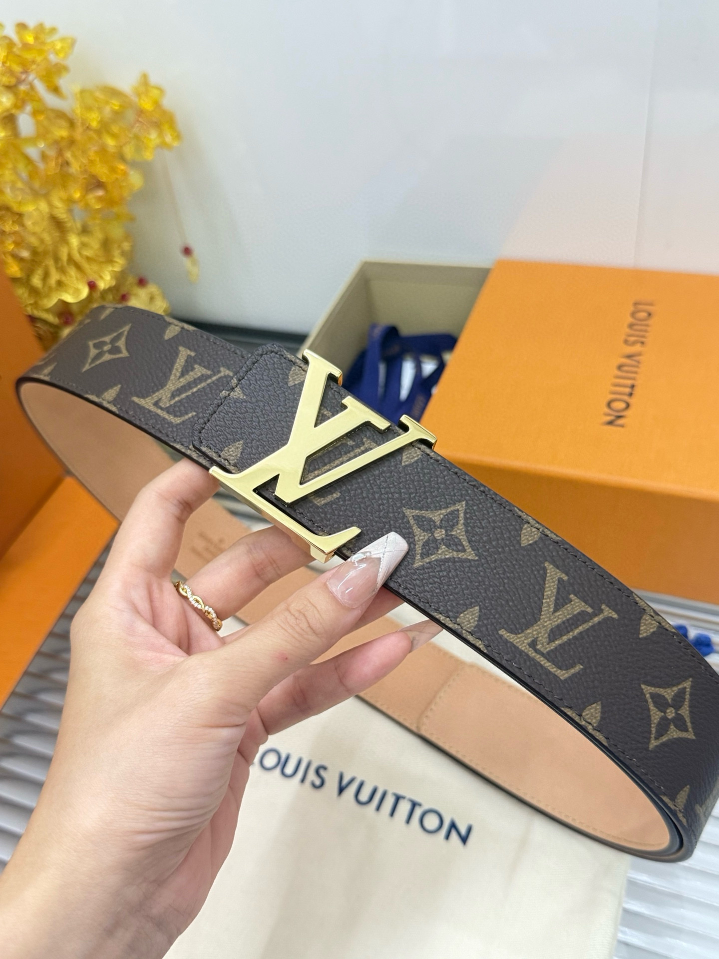 Lv belt-7