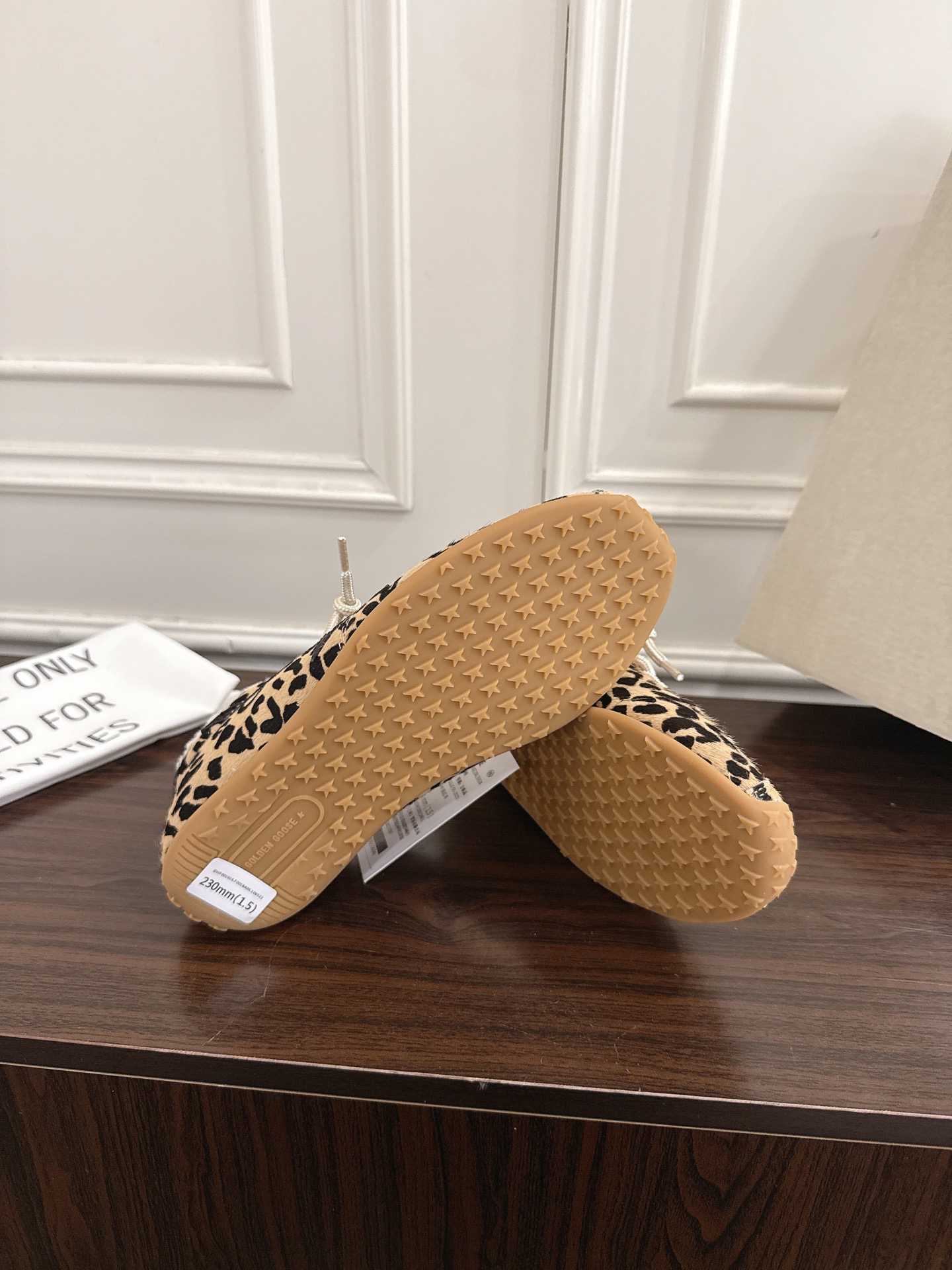 Golden Goose Sneakers-31