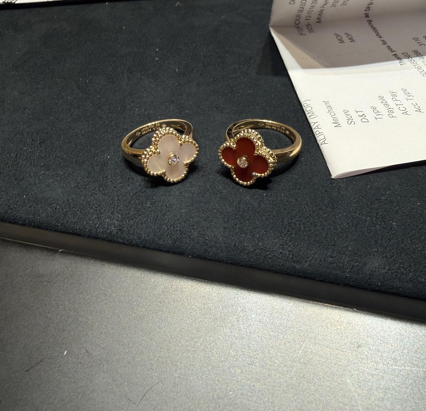 Van Cleef & Arpels ring-103