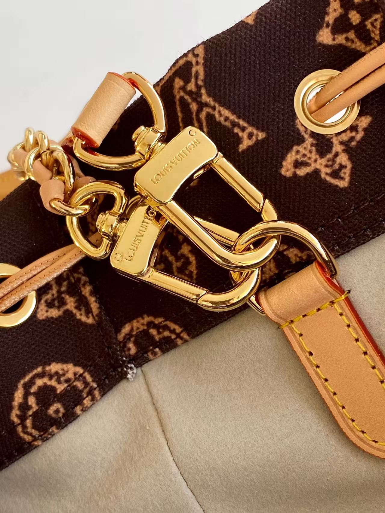 Louis Vuitton Hot New Product-84