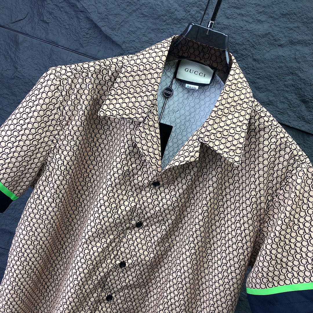 Gucci Clothing-118