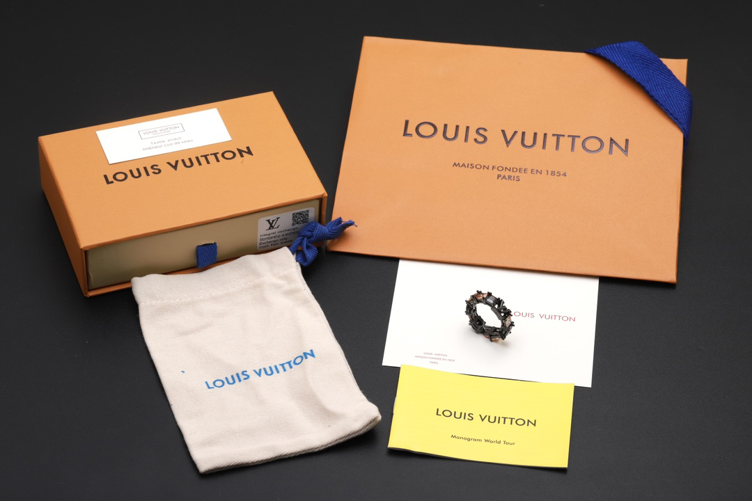 LV ring-1