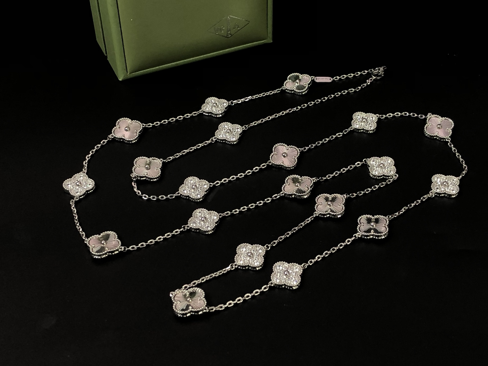Van Cleef & Arpels necklace-31