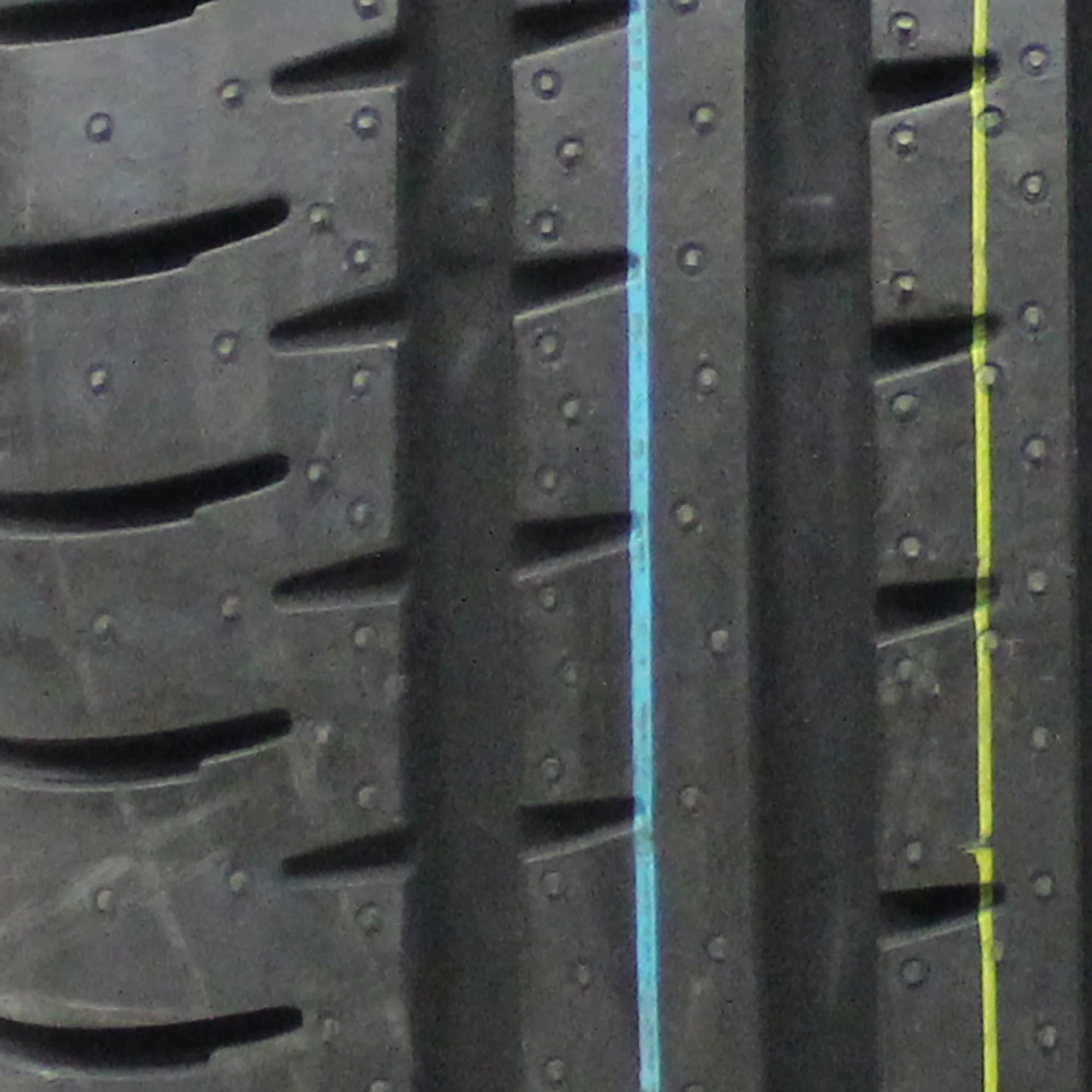 Full season 255/30ZR20 92Y XL passenger car tires