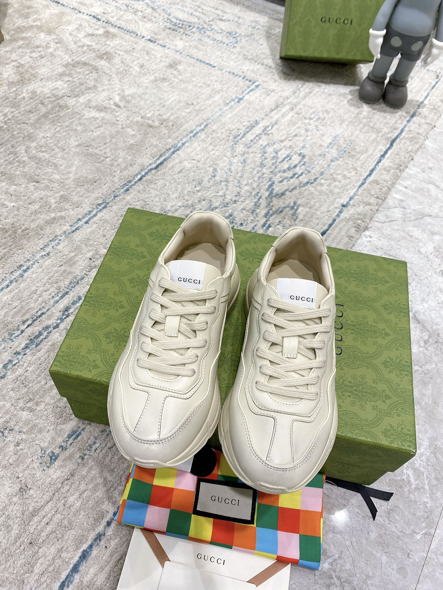 Gucci Sneakers-147