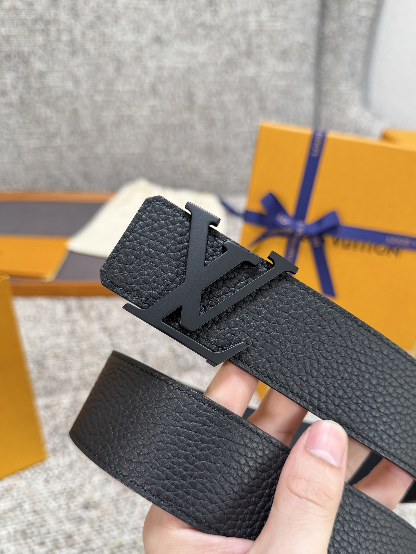 Lv belt-103