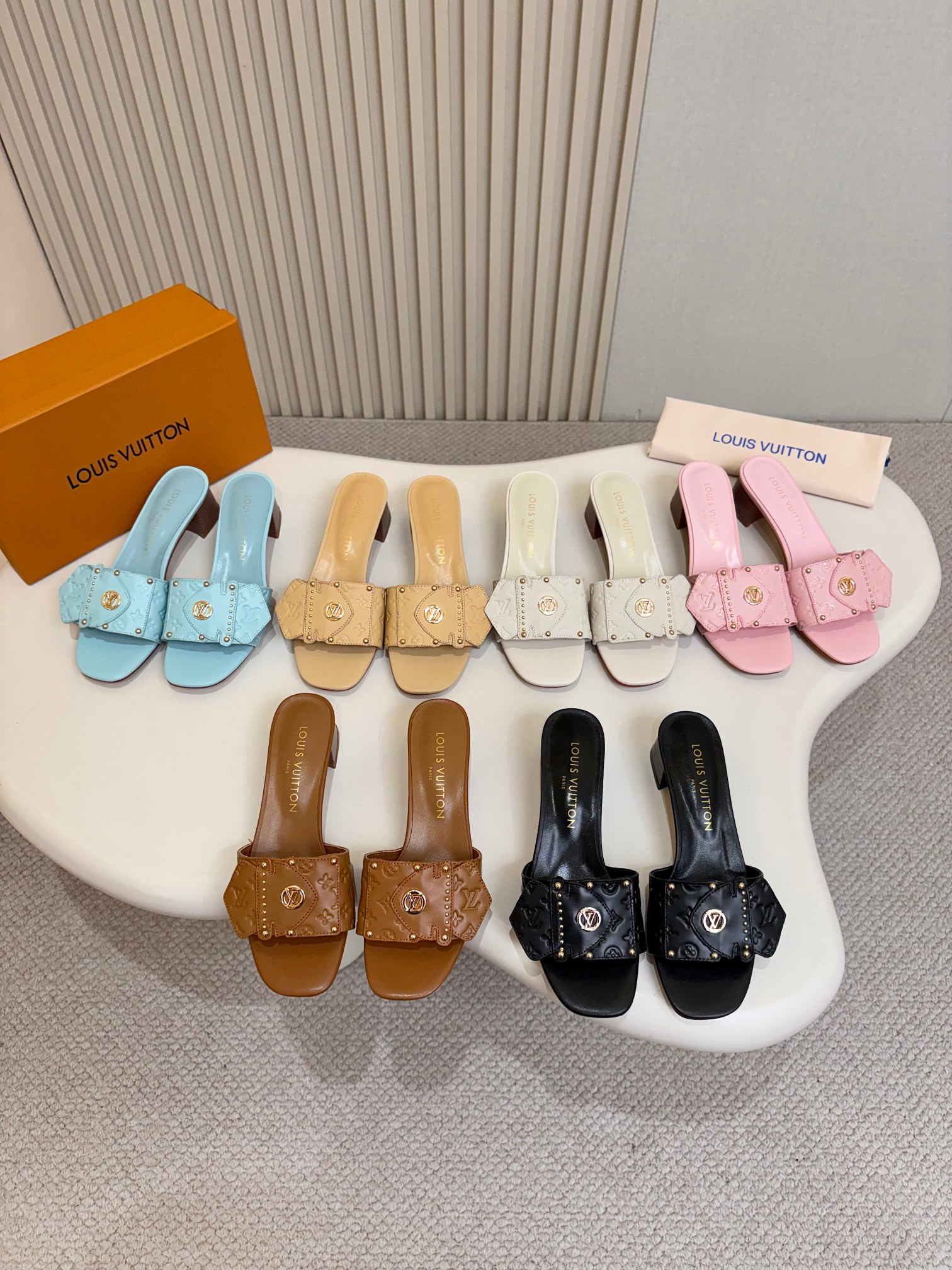 LV Summer footwear