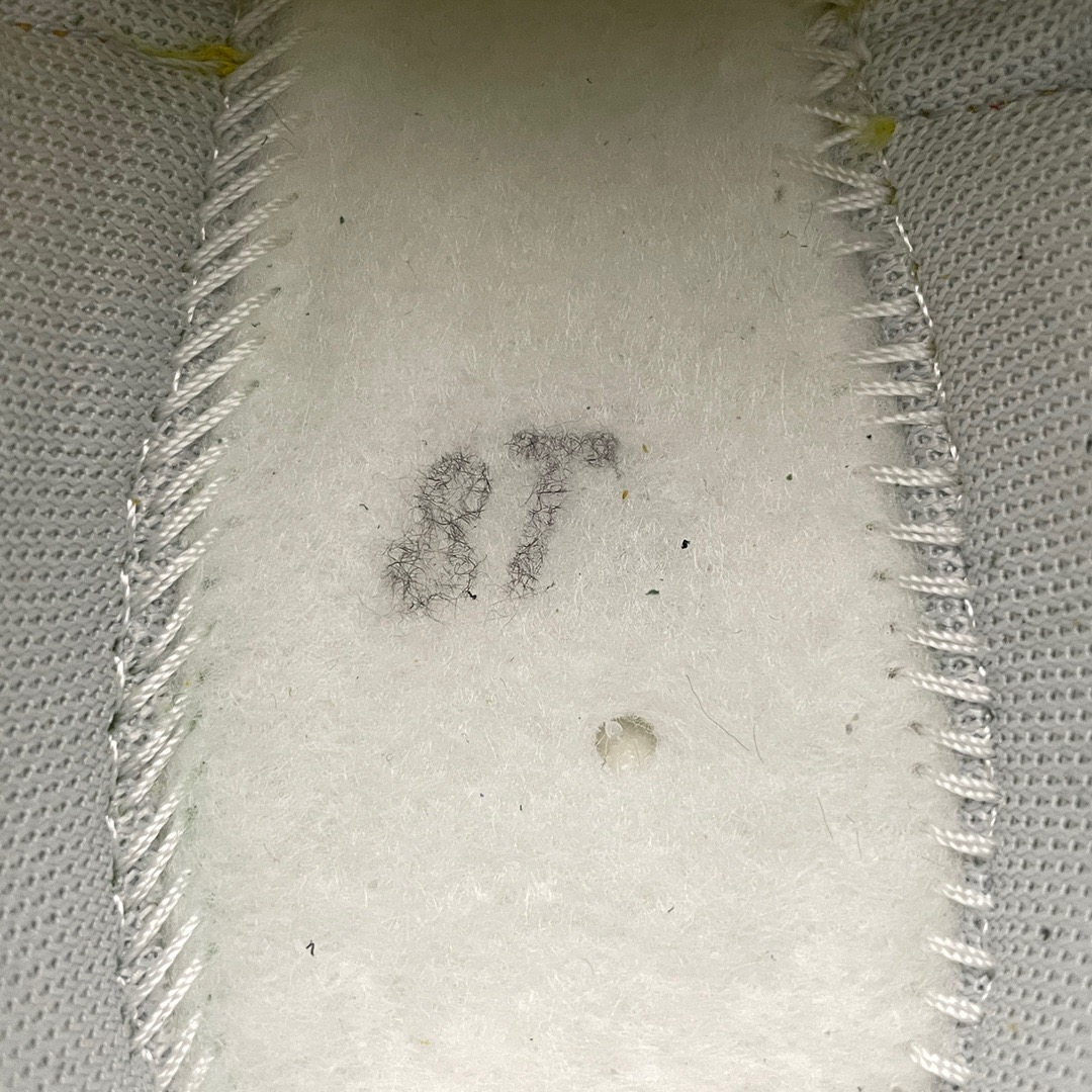 Nike Sneakers-309