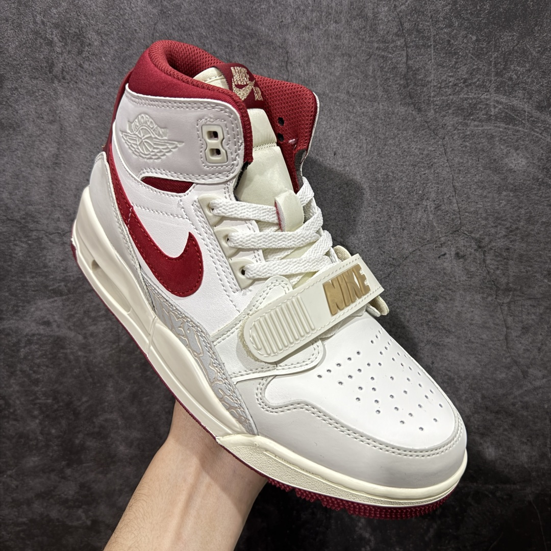 Nike Sneakers-164