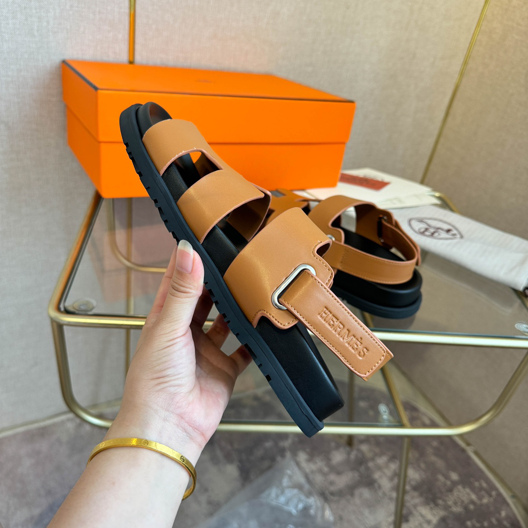 Hermes Summer footwear