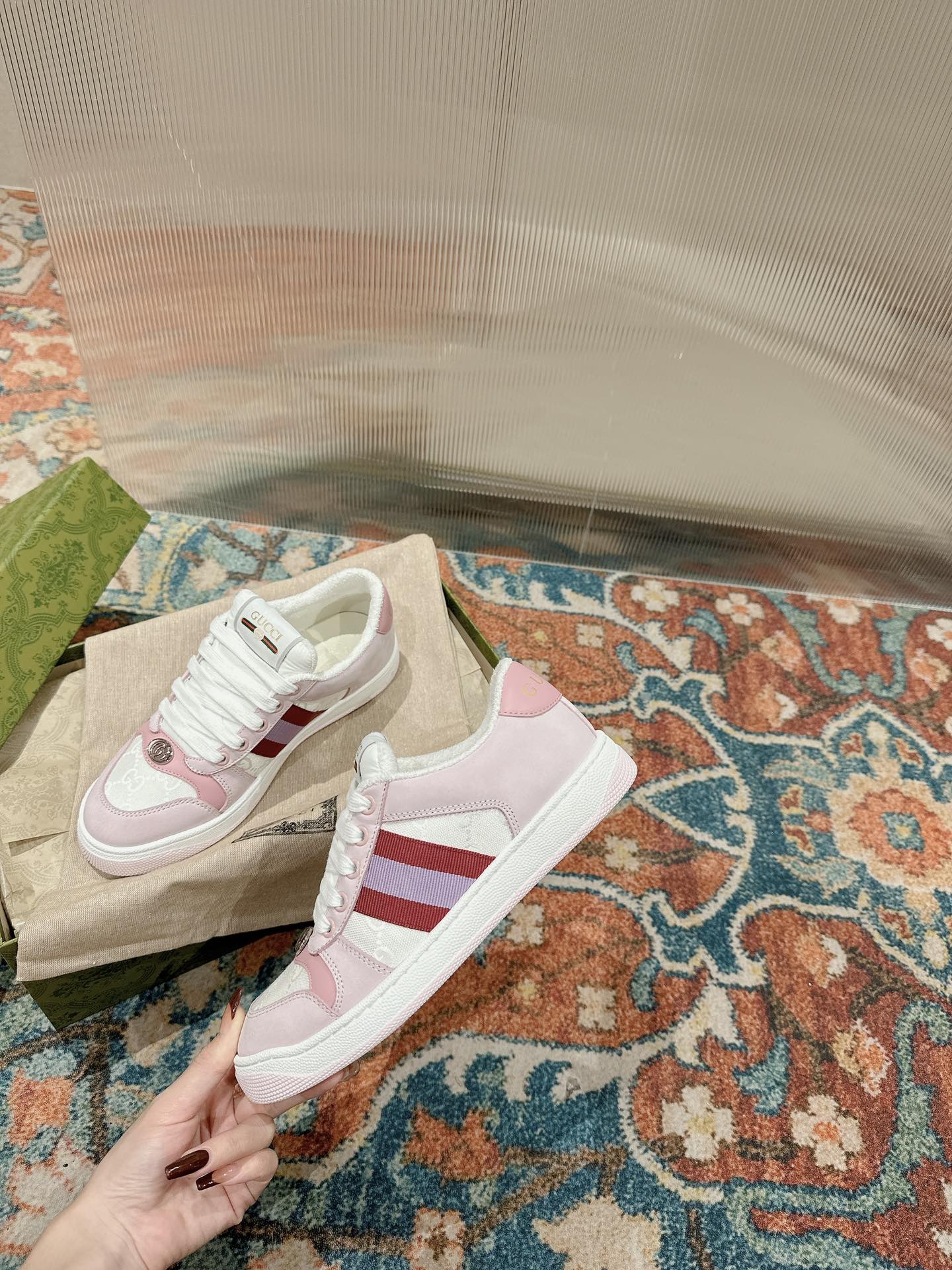 Gucci Sneakers-234