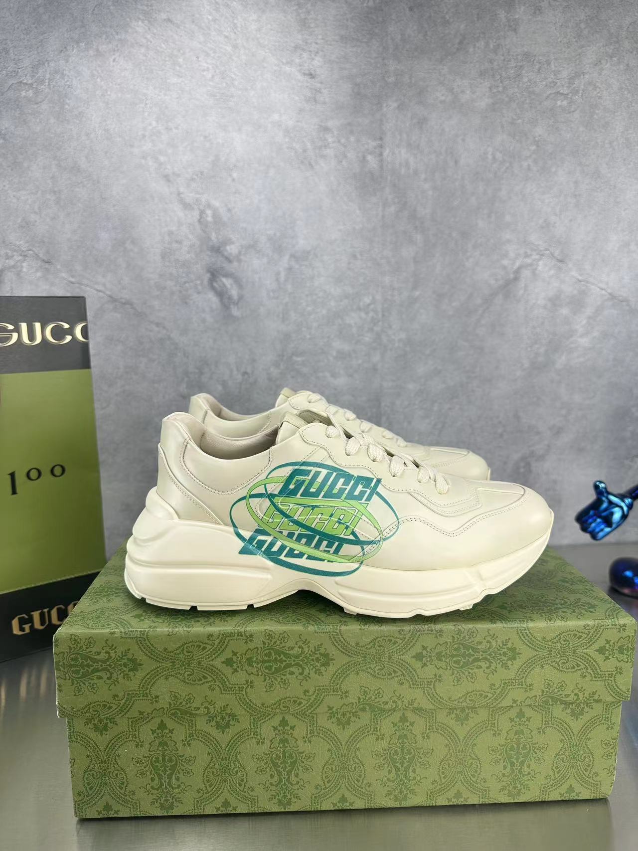 Gucci Sneakers-61
