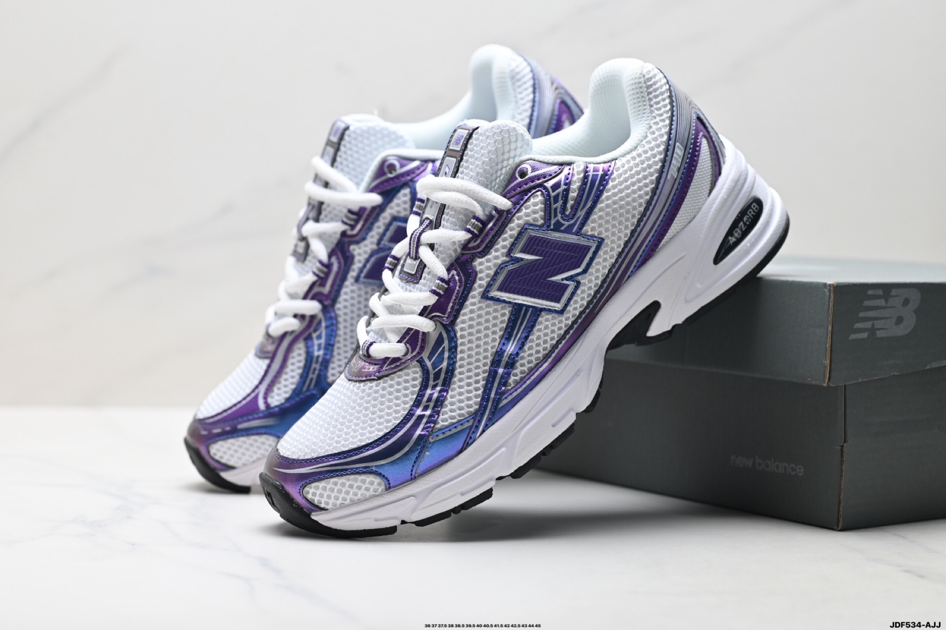 New Balance Sneakers-6