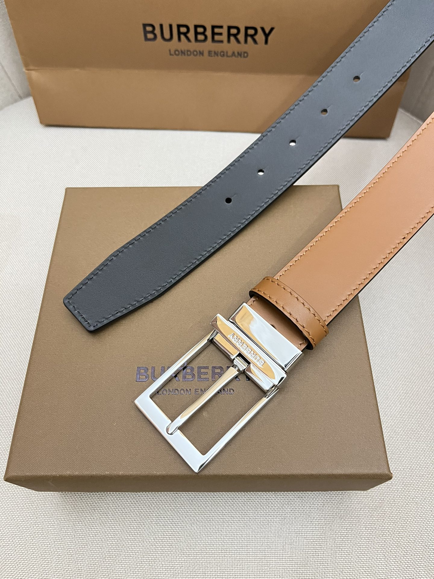 Burberry belt-30