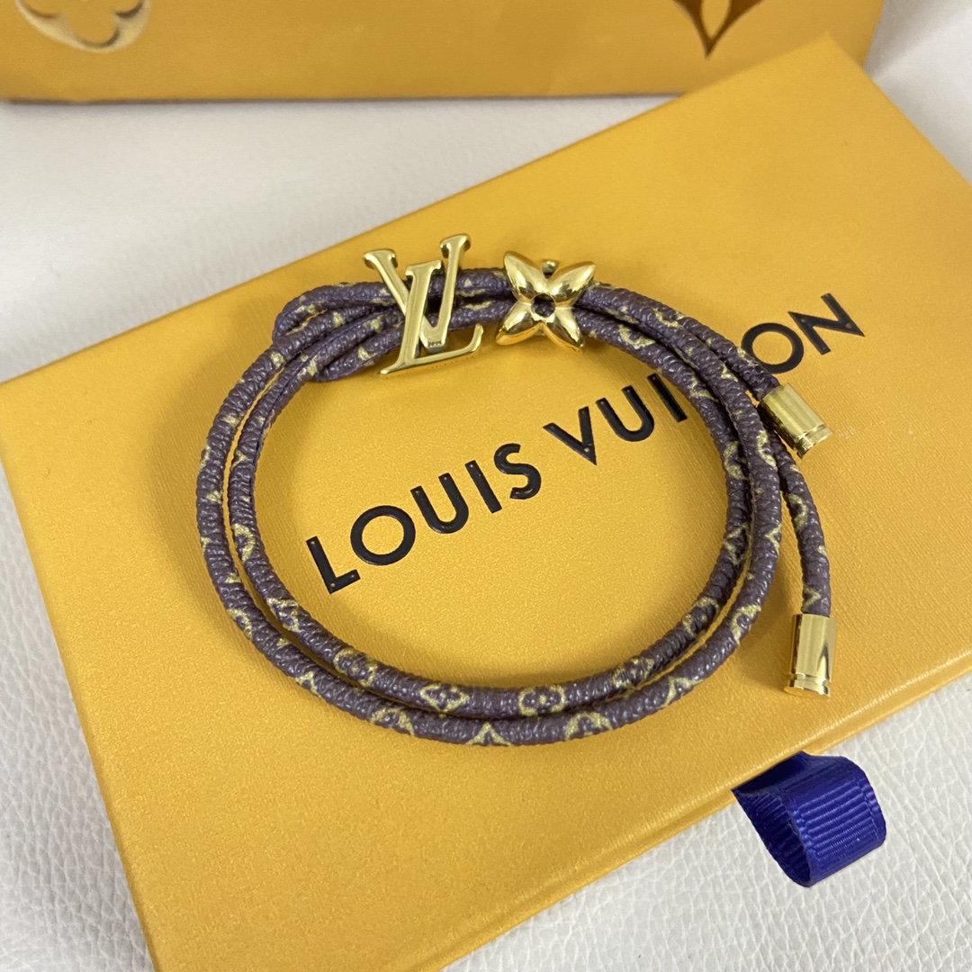 LV Bracelet-84