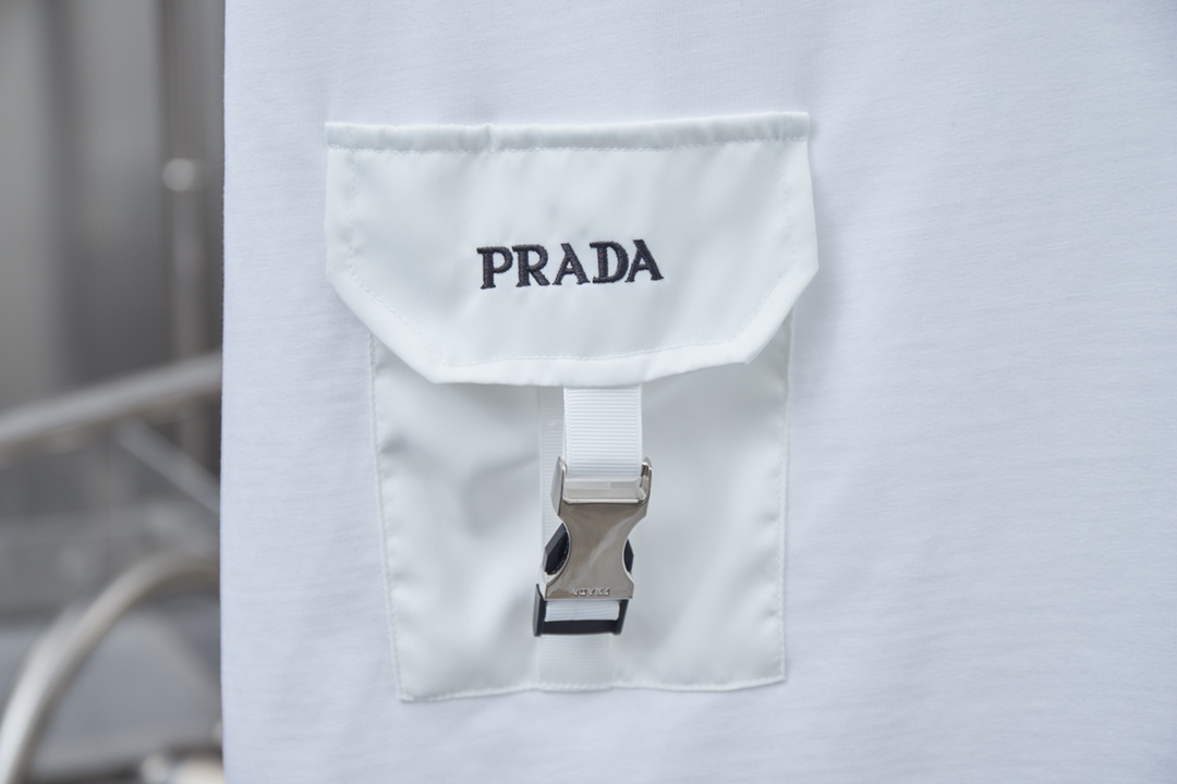 Prada clothing-227