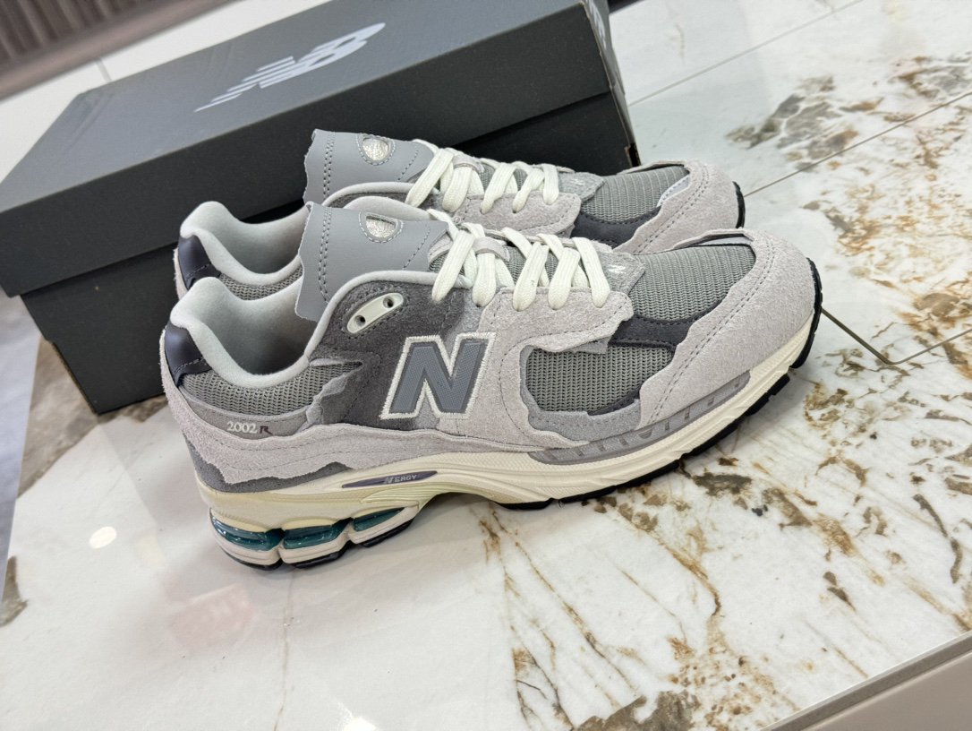 New Balance Sneakers-133
