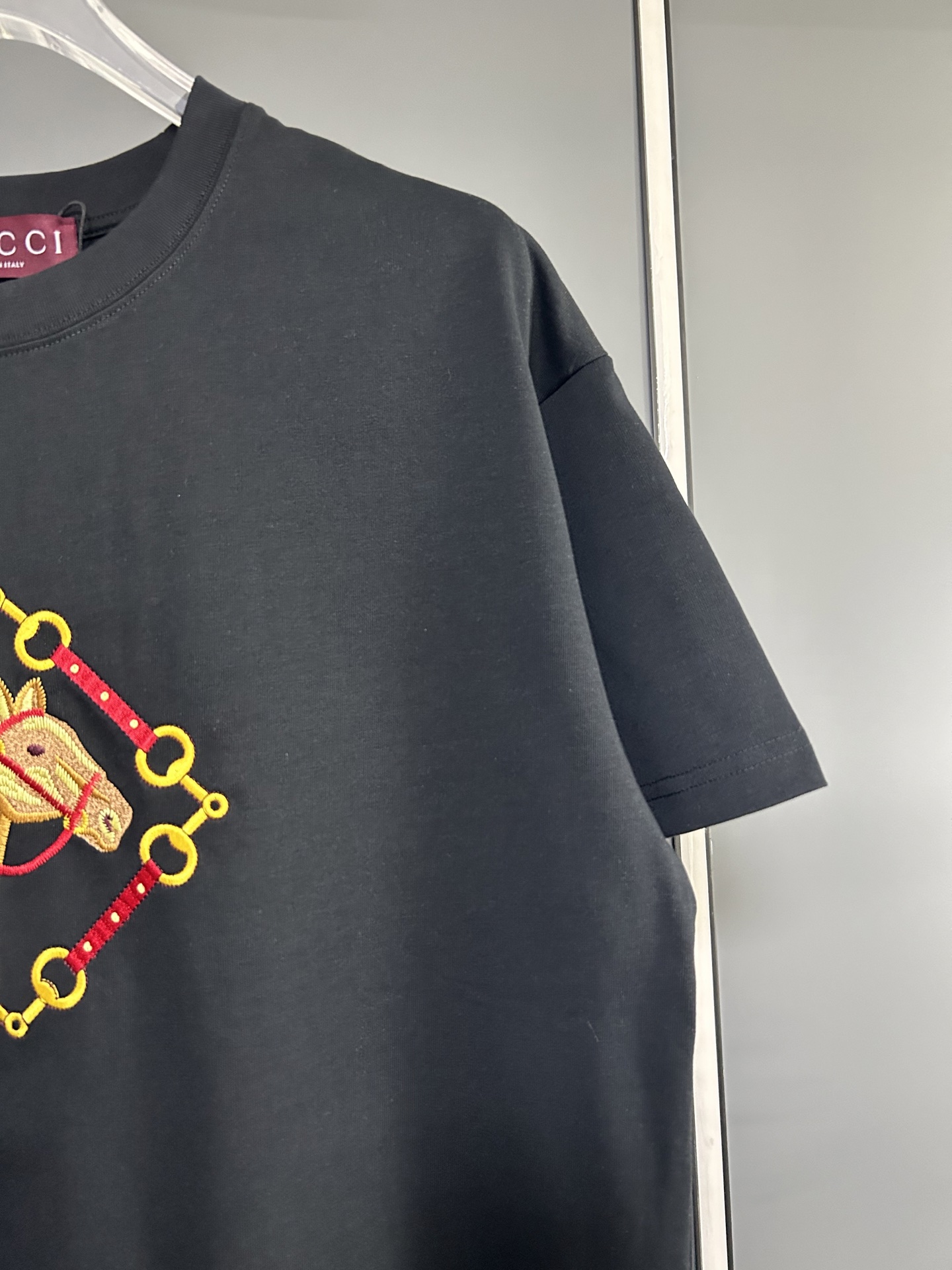 Gucci clothing-154