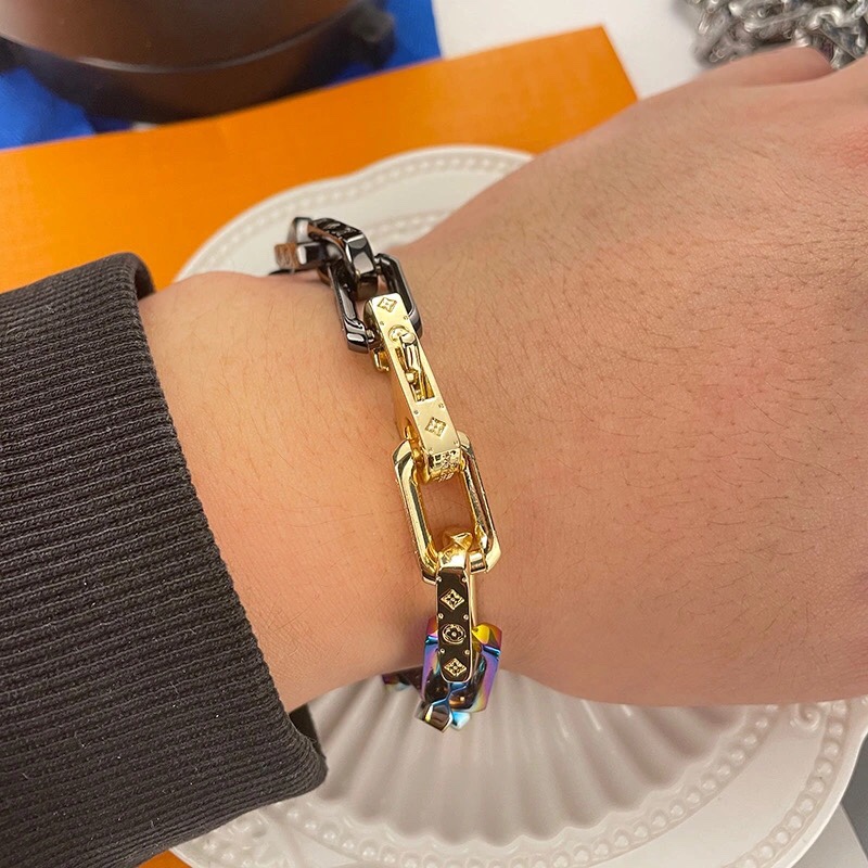 LV Bracelet-55