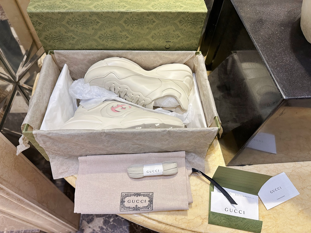 Gucci Sneakers-95