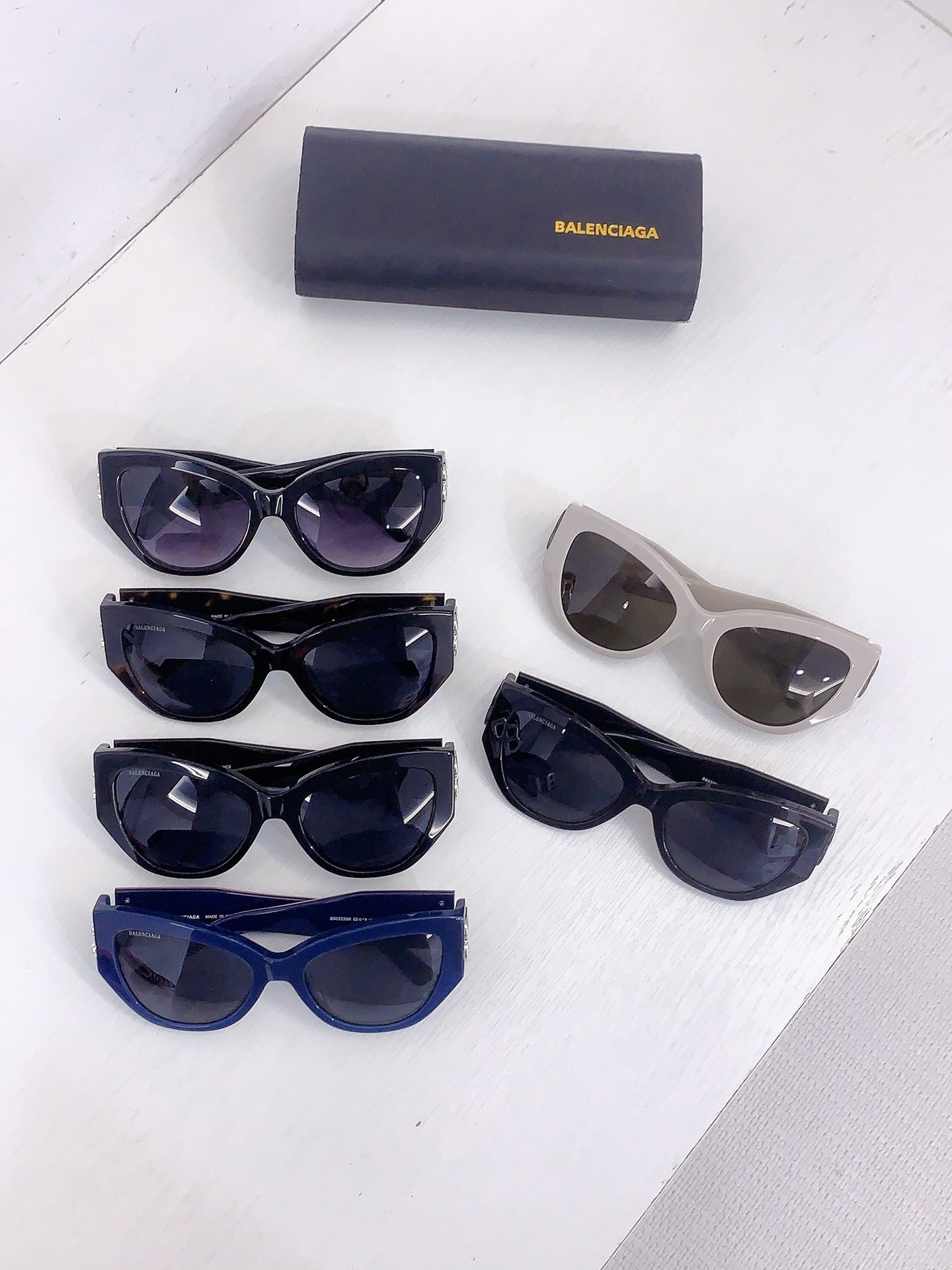 Balenciaga glasses-20