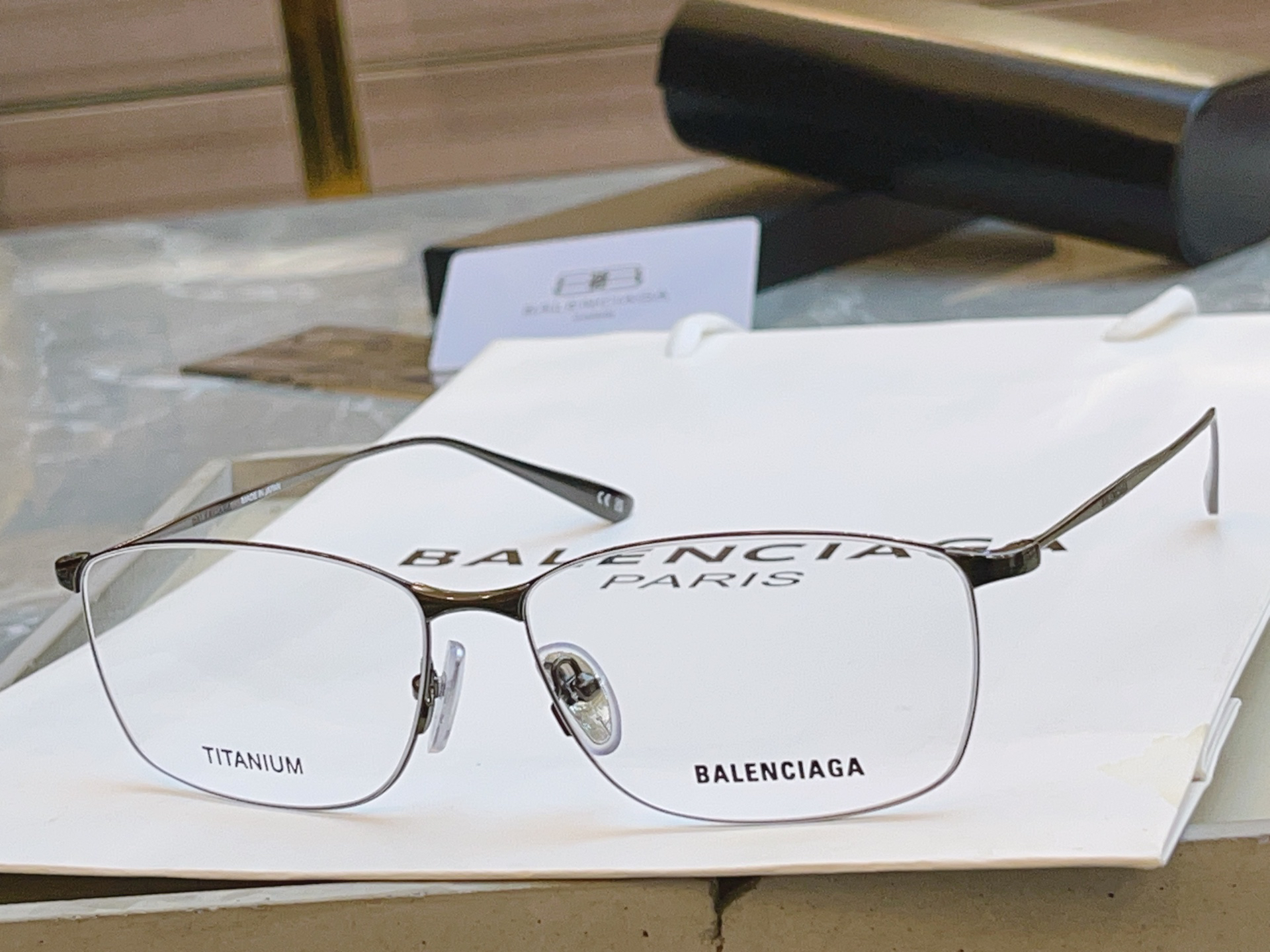 Balenciaga glasses-18