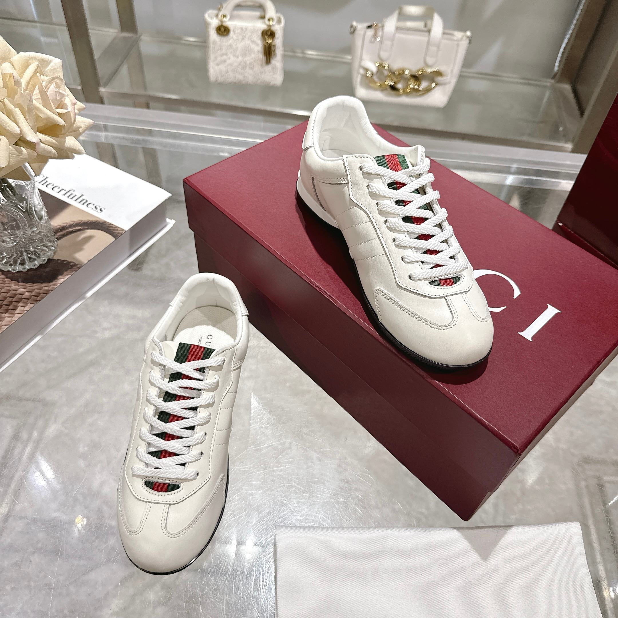 Gucci Sneakers-152