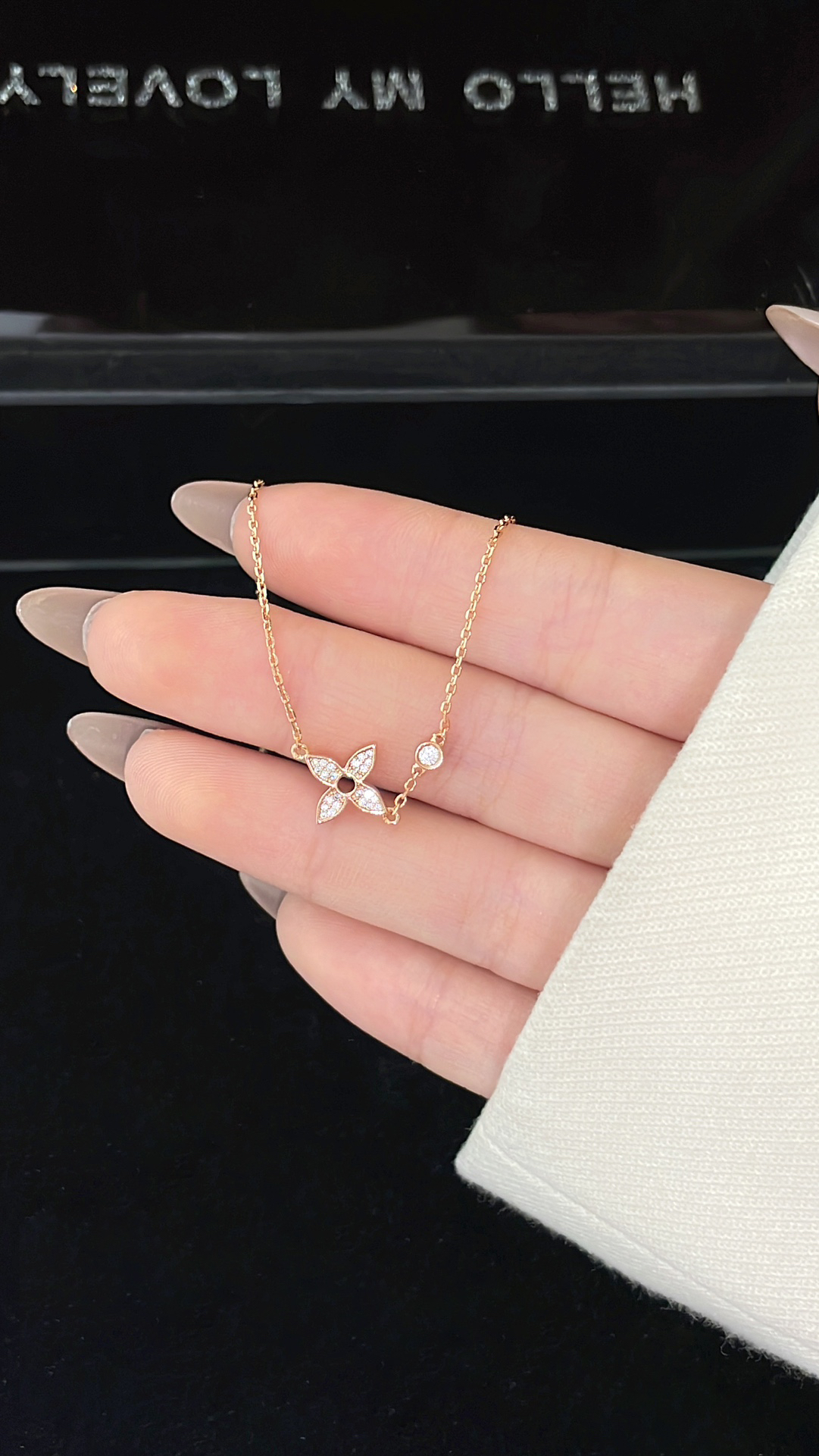 LV necklace-54