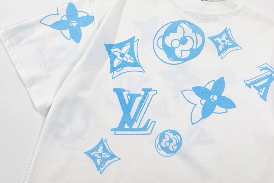 LV clothing-82