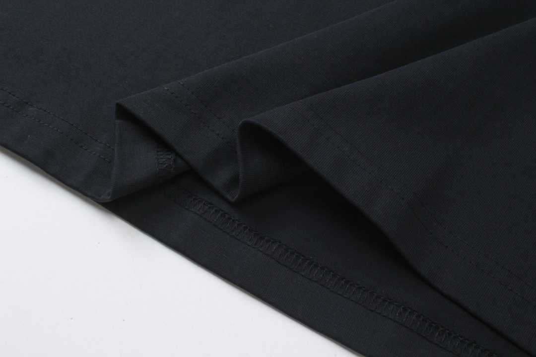 Balenciaga clothing-166